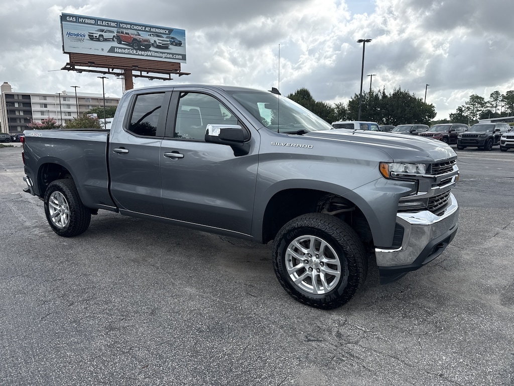 Used 2020 Chevrolet Silverado 1500 LT Truck Double Cab