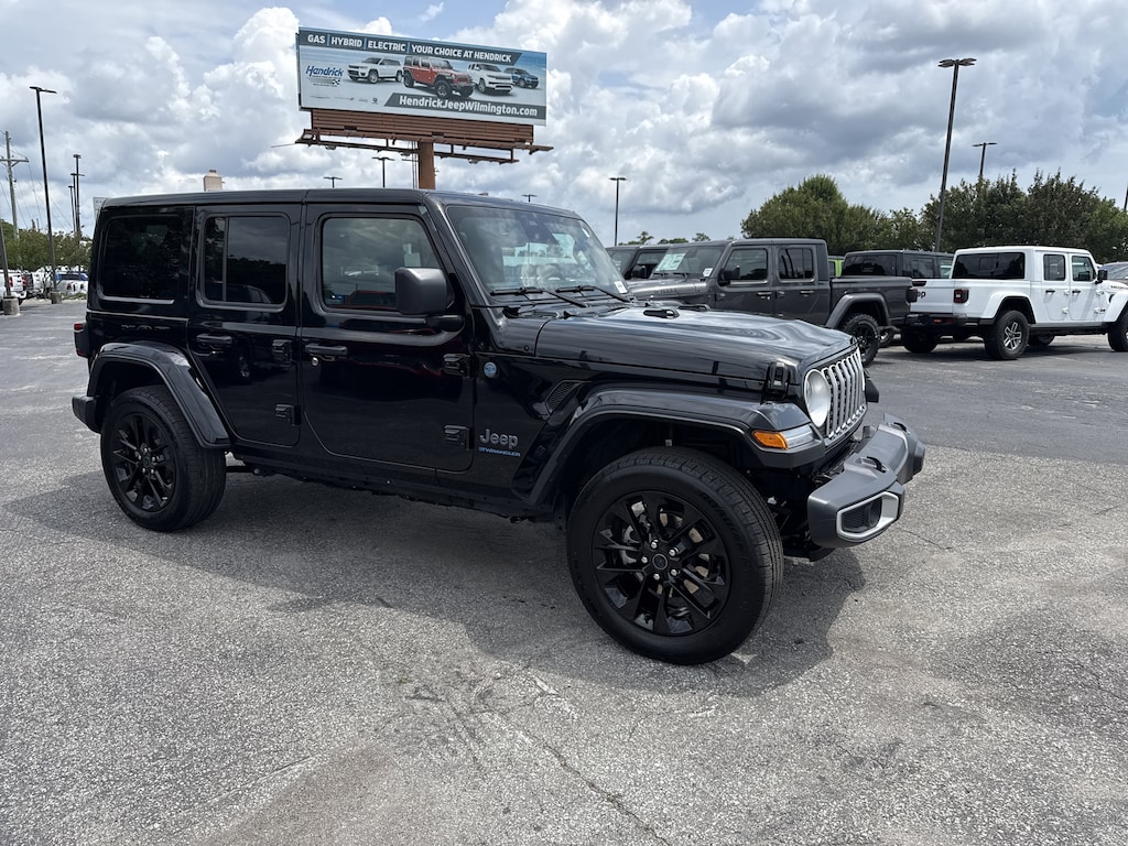 Used 2025 Jeep Wrangler 4xe Sahara SUV