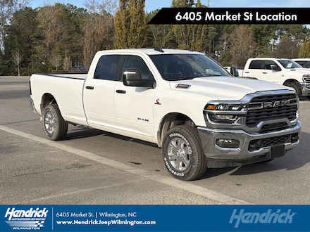 2025 Ram 3500 Big Horn Truck Crew Cab
