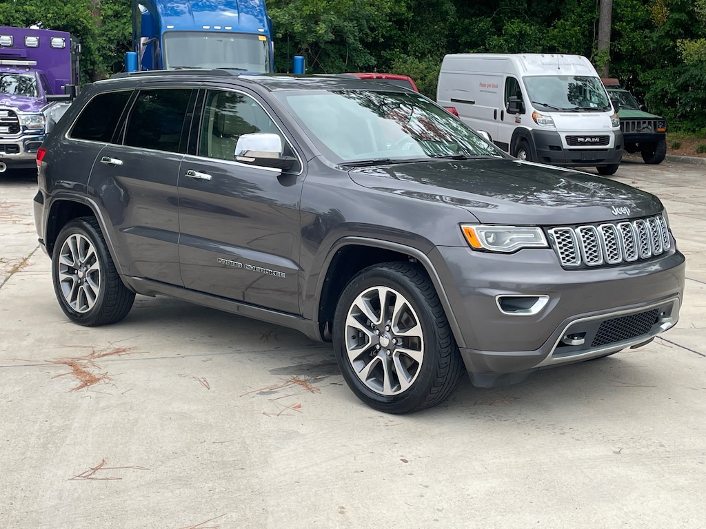 Used 2017 Jeep Grand Cherokee Overland SUV