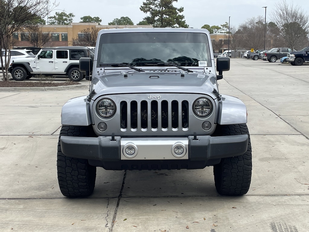 Used 2015 Jeep Wrangler Unlimited Sahara SUV
