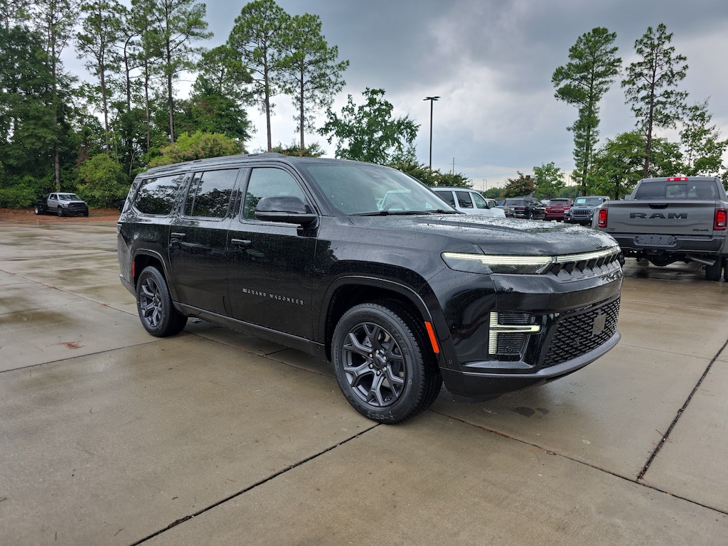 New 2026 Jeep Grand Wagoneer L Limited Altitude Sport Utility
