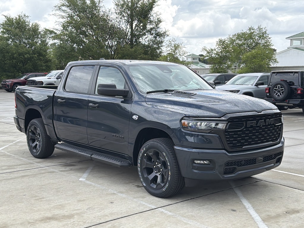New 2026 Ram 1500 Express Pickup