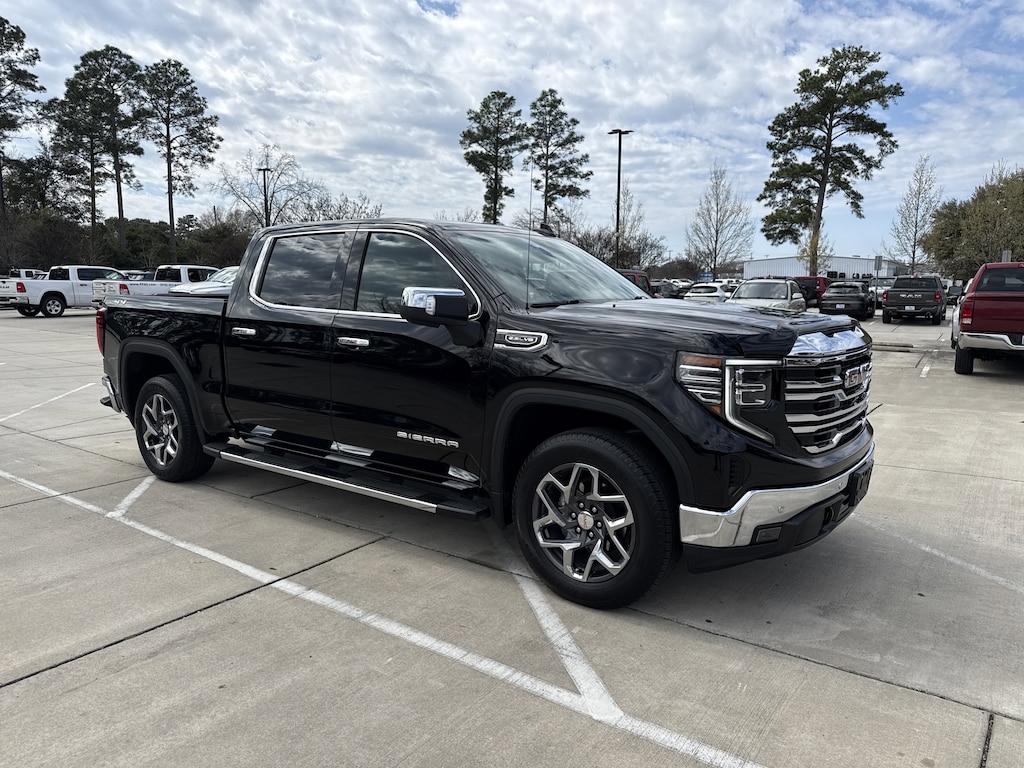 Used 2024 GMC Sierra 1500 SLT Truck Crew Cab