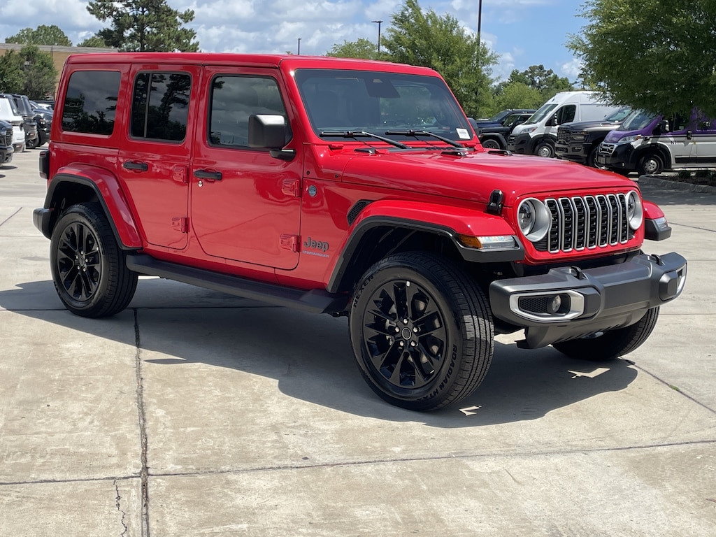 Used 2025 Jeep Wrangler 4xe Sahara SUV