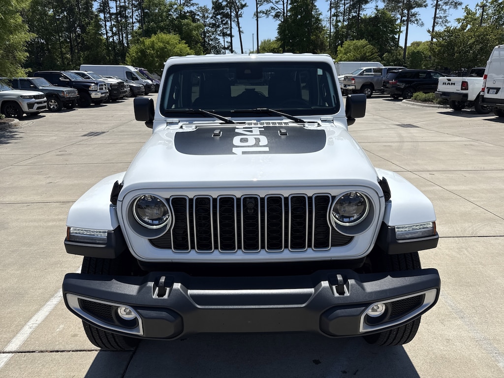 Used 2025 Jeep Wrangler Sahara SUV