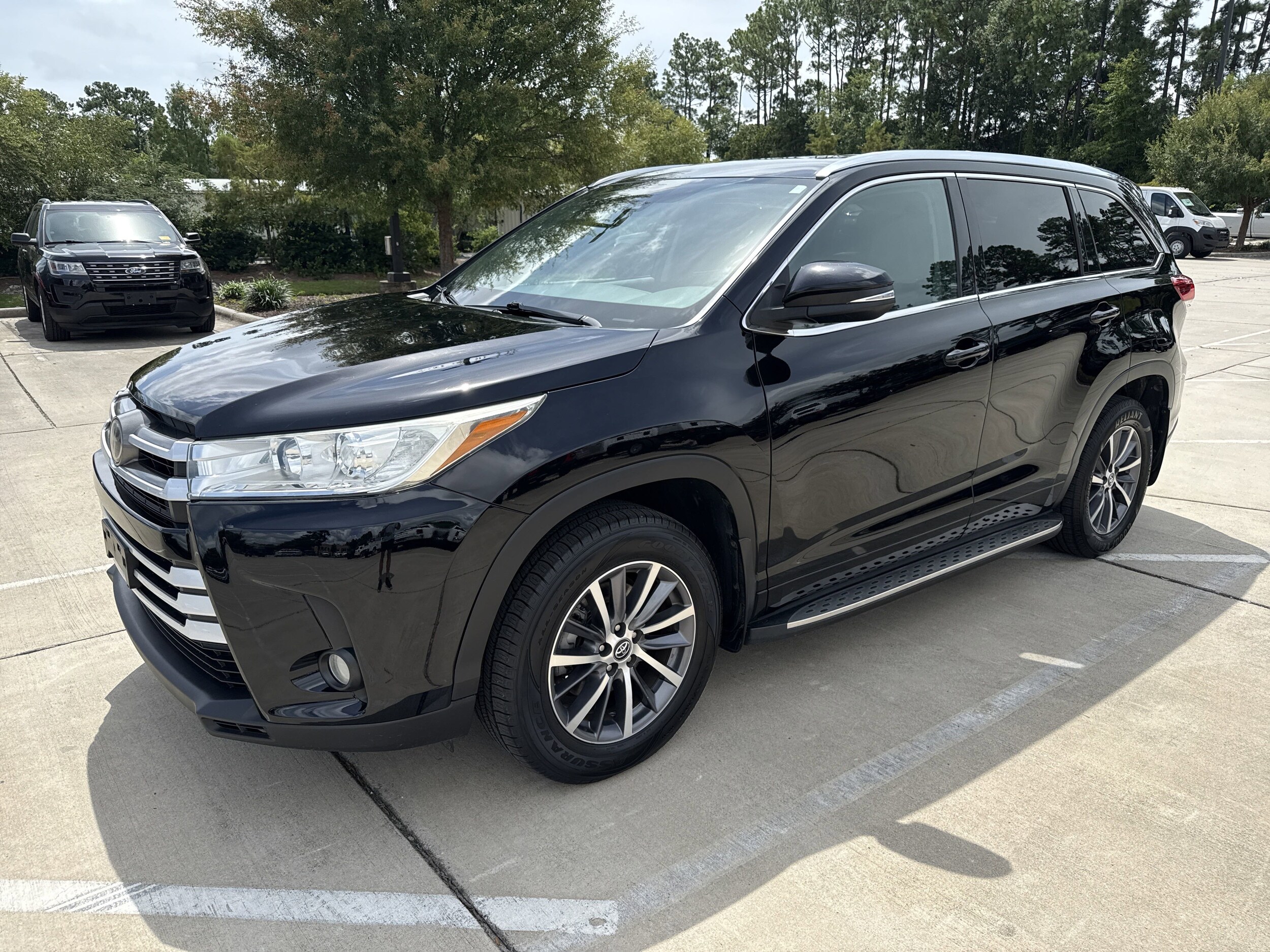 2017 Toyota Highlander XLE photo 3