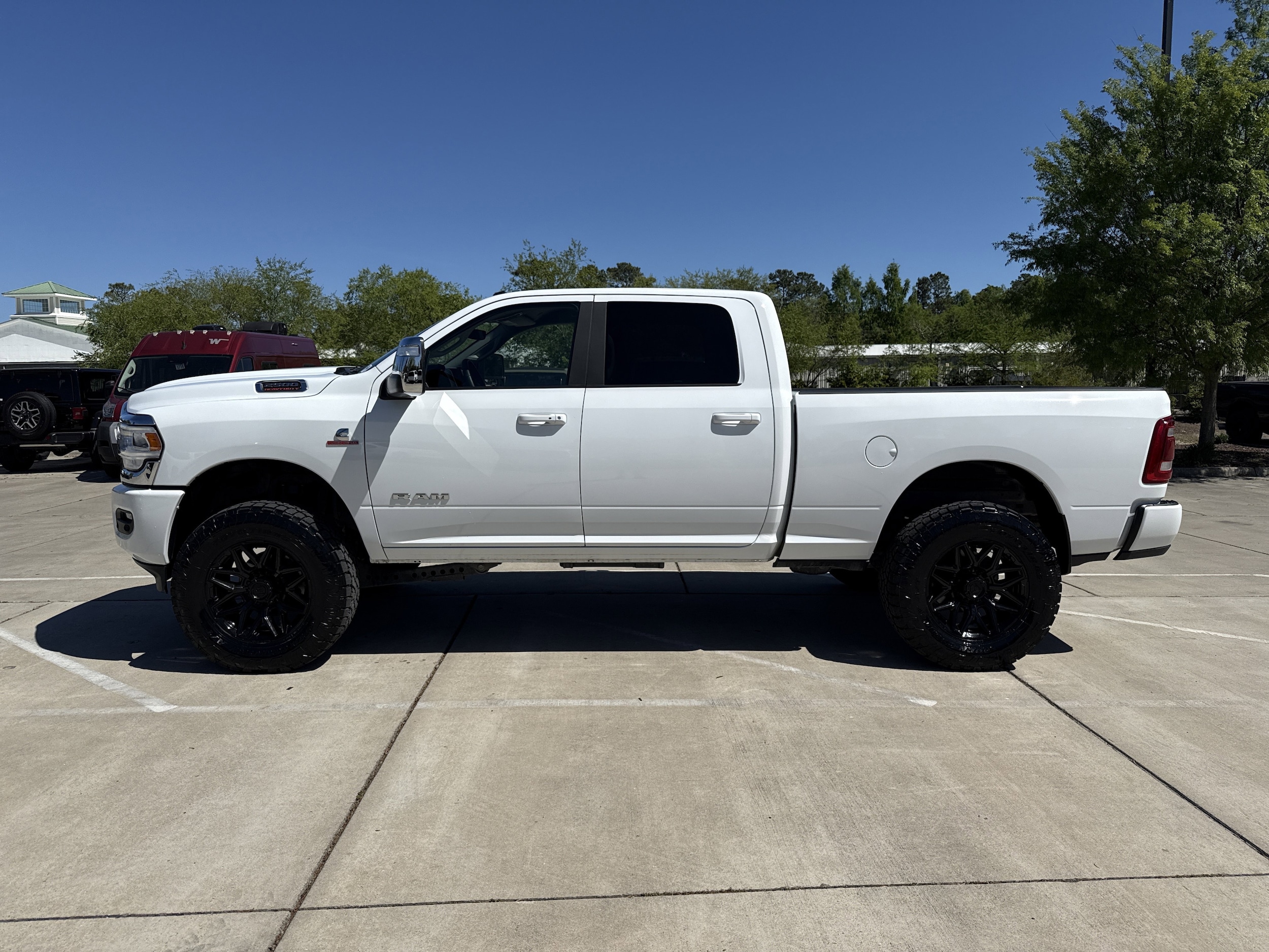 2024 Ram 2500 Laramie photo 5