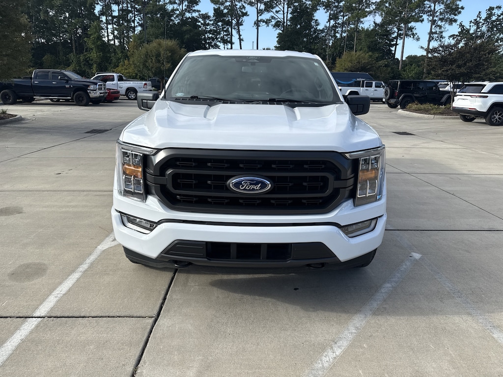 Used 2022 Ford F-150 XLT Truck SuperCrew Cab