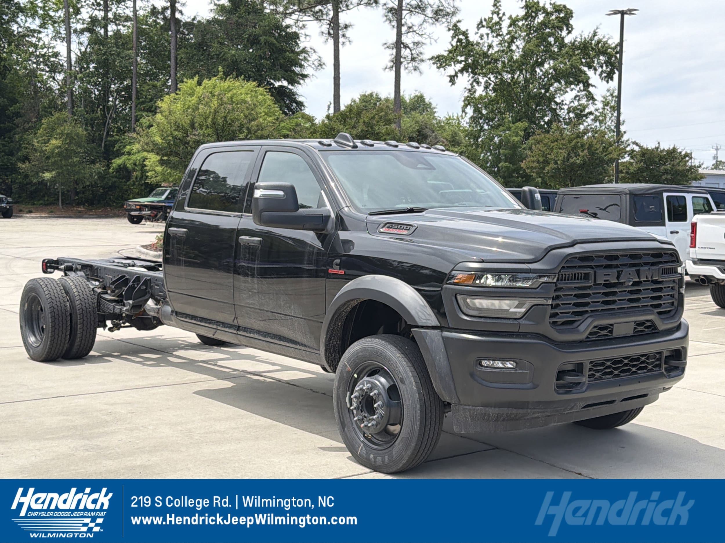 2026 RAM 5500 Big Horn 4X4 Crew Cab DRW 197" WB's photo