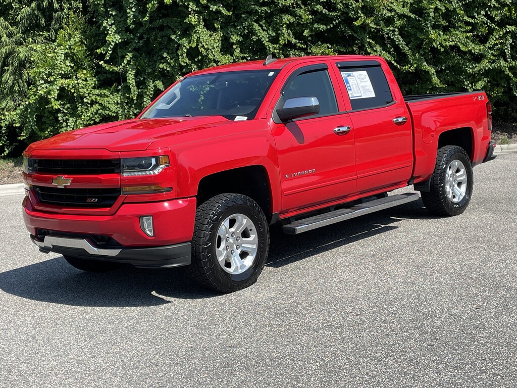 Used 2018 Chevrolet Silverado 1500 LT Truck Crew Cab