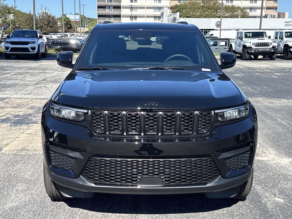 New 2025 Jeep Grand Cherokee ALTITUDE X 4X4 Sport Utility