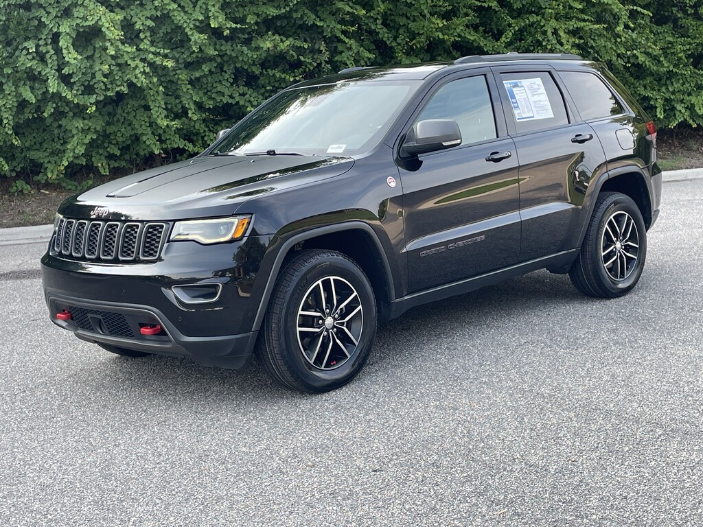 Used 2017 Jeep Grand Cherokee Trailhawk SUV