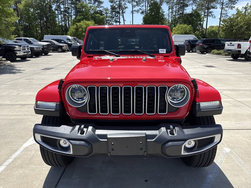 Used 2025 Jeep Wrangler 4xe Sahara SUV