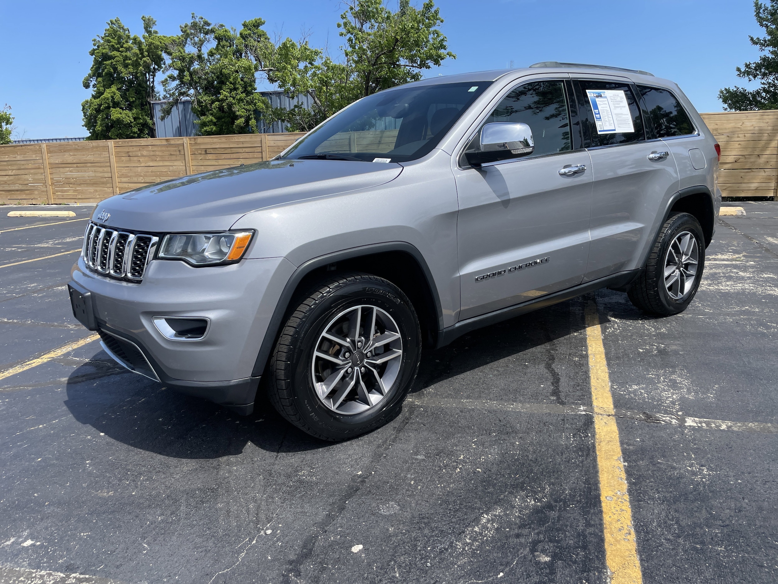2020 Jeep Grand Cherokee Limited photo 4