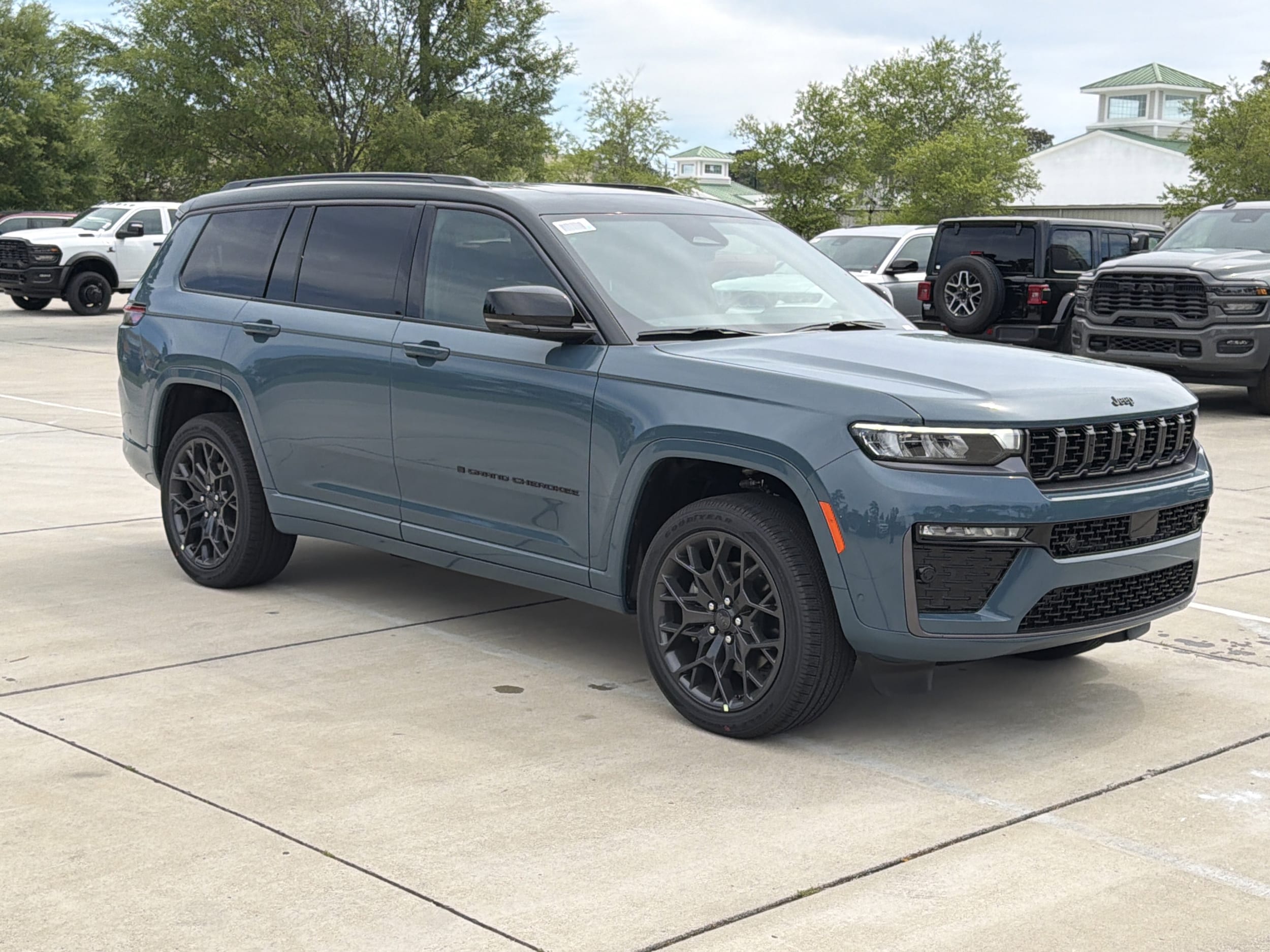 New Steel Blue 2026 Jeep Grand Cherokee L Summit in Wilmington
