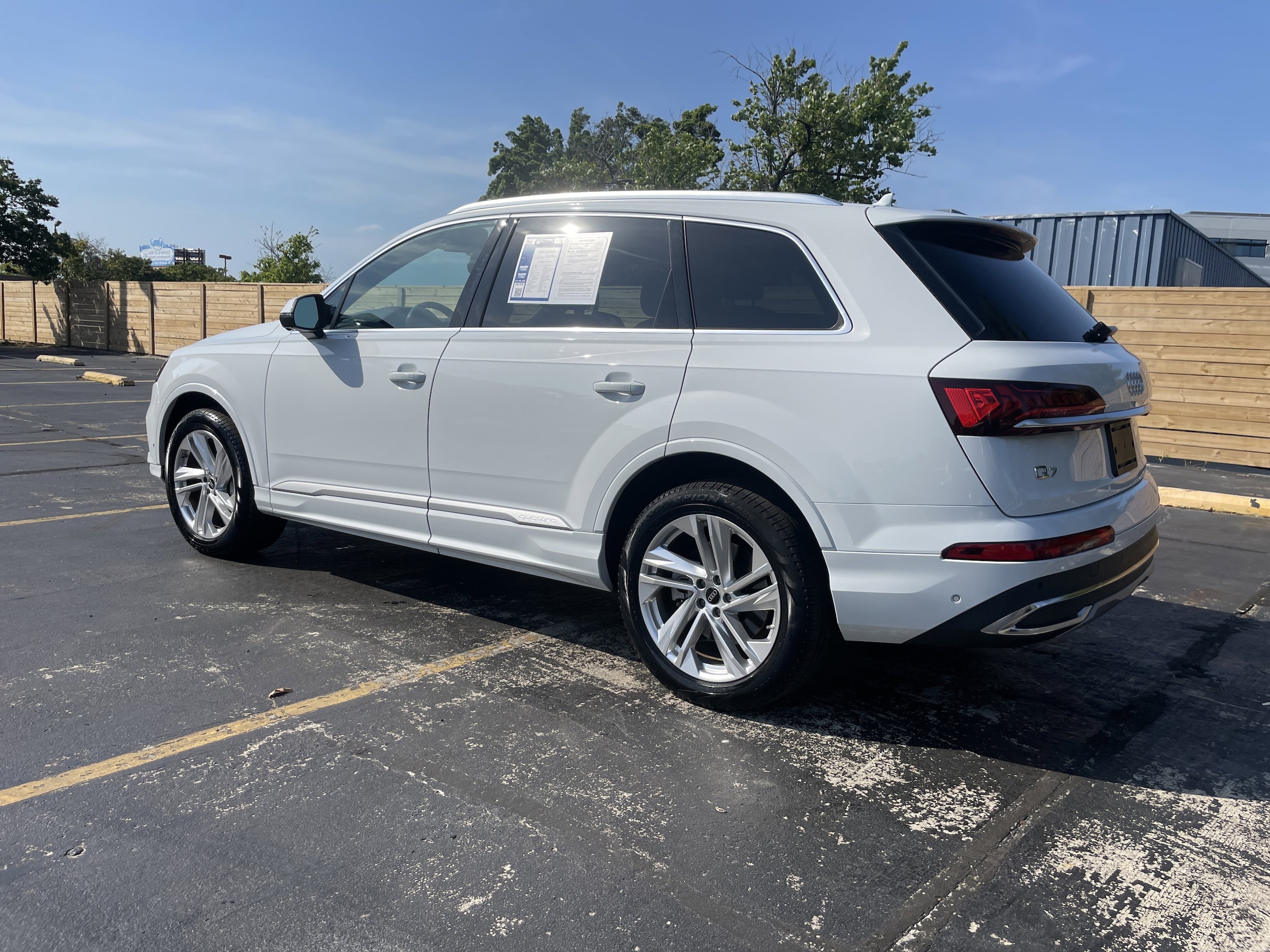 2023 Audi Q7 Premium Plus photo 6