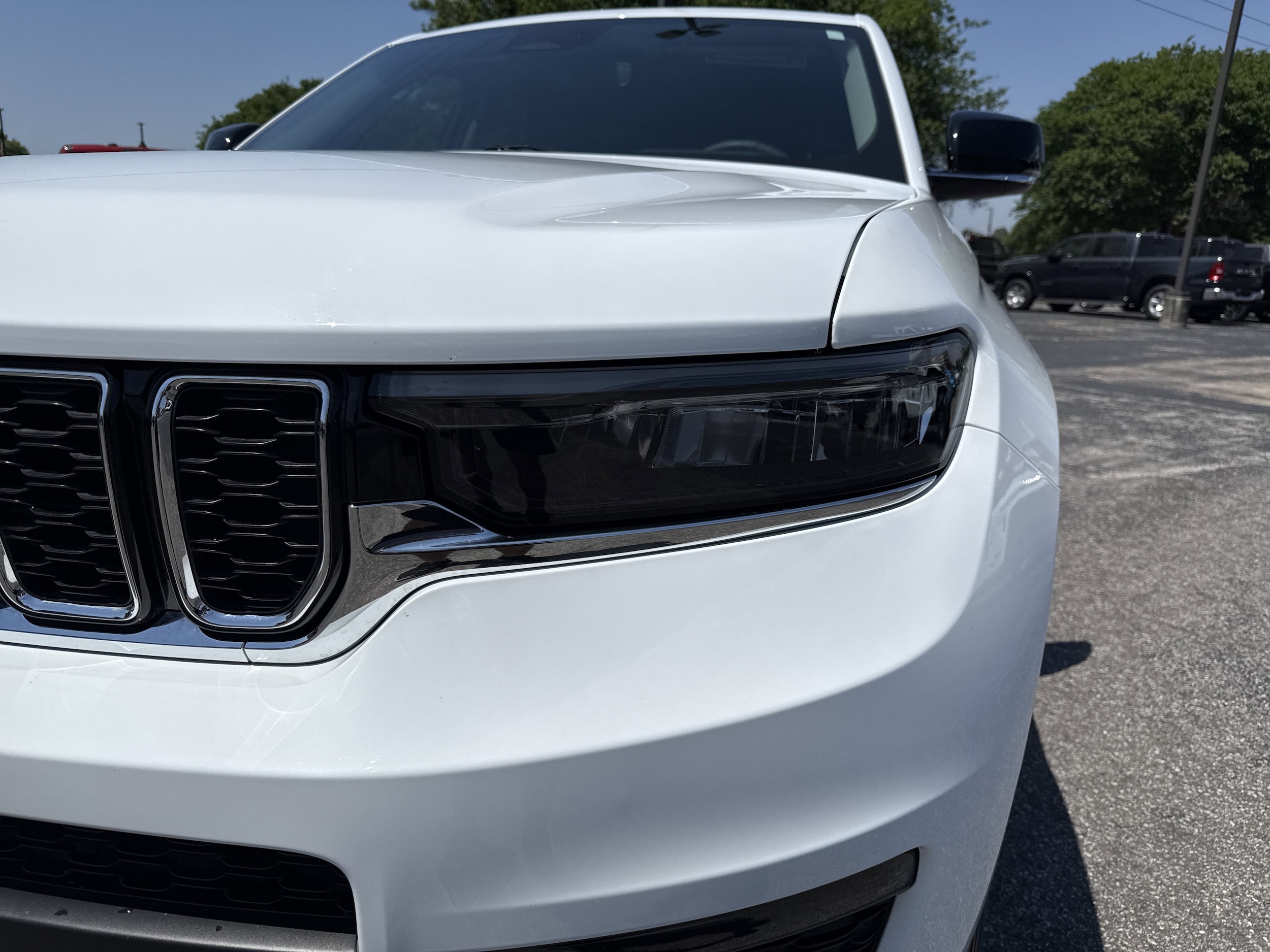 2023 Jeep Grand Cherokee Limited photo 4