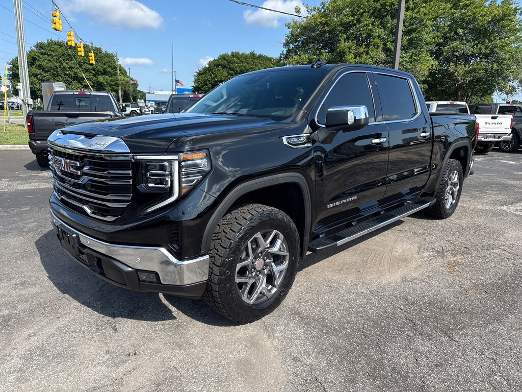 Used 2026 GMC Sierra 1500 SLT Truck Crew Cab