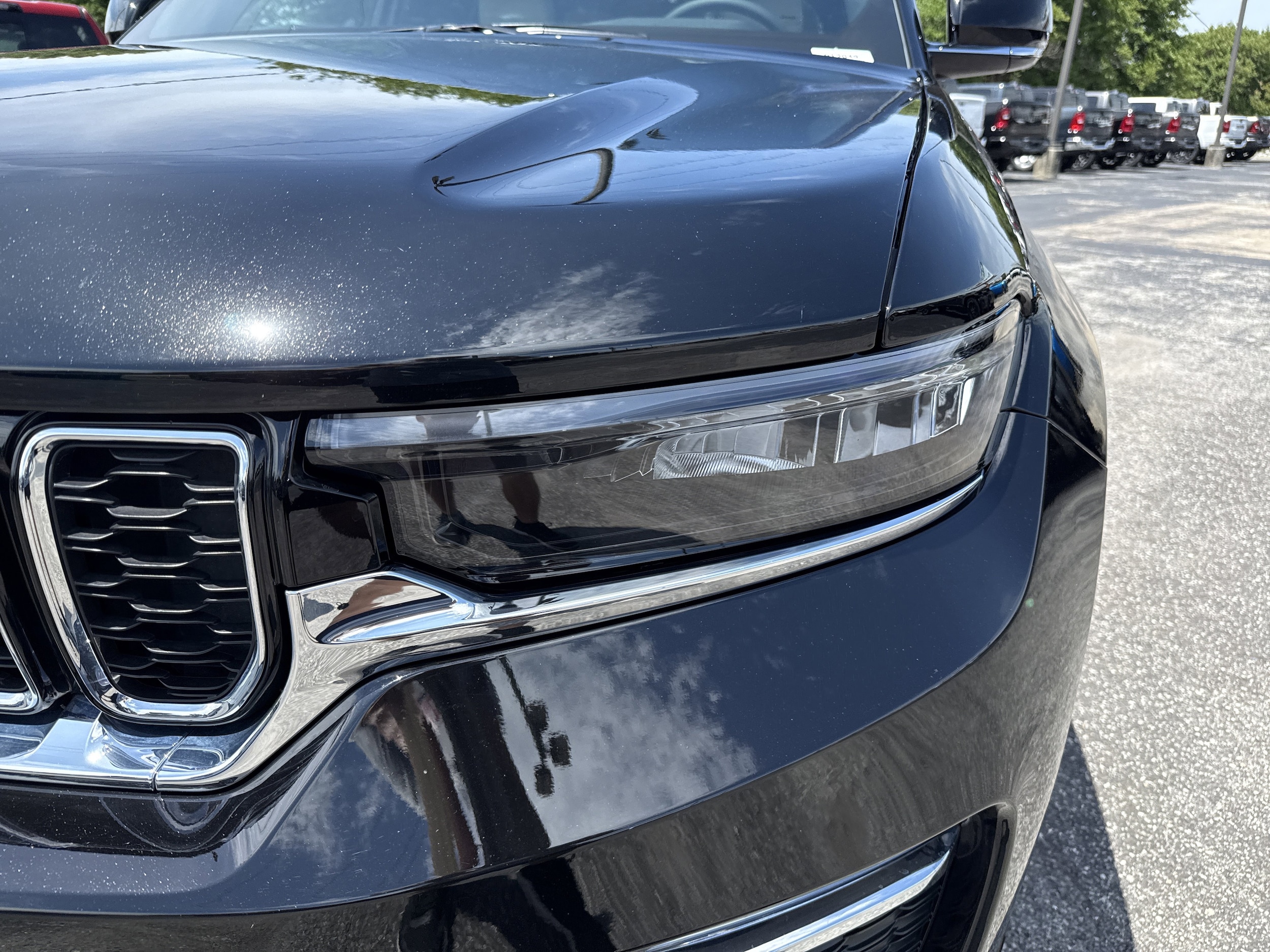 2025 Jeep Grand Cherokee Limited photo 5