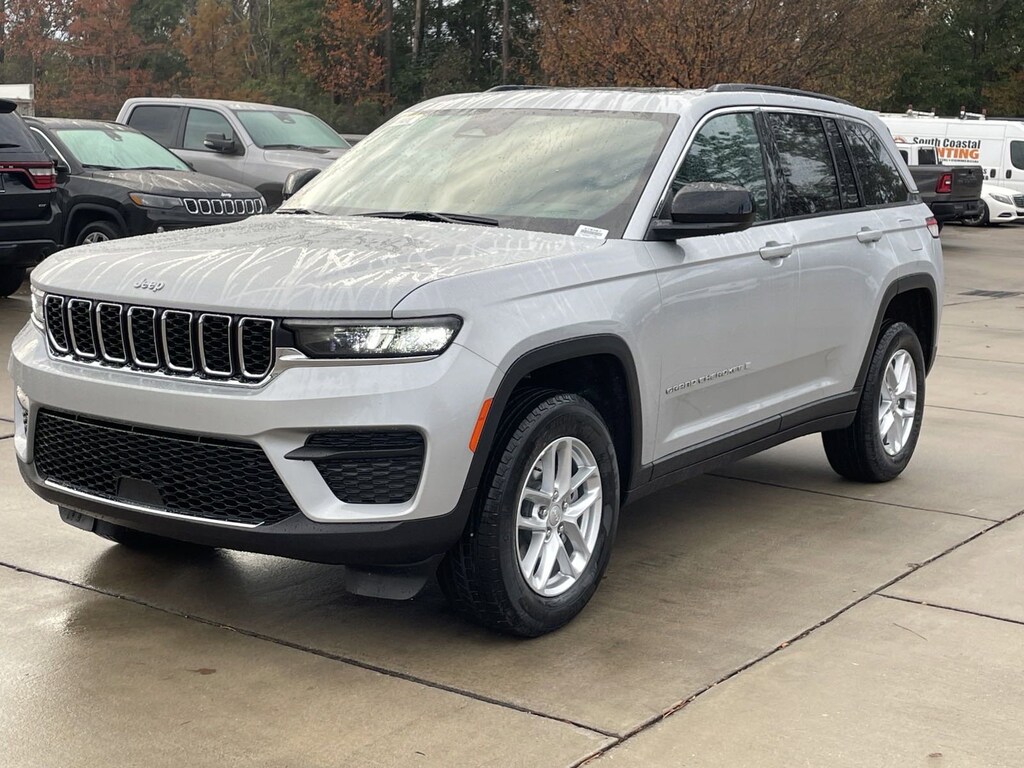 Used 2025 Jeep Grand Cherokee Laredo X SUV