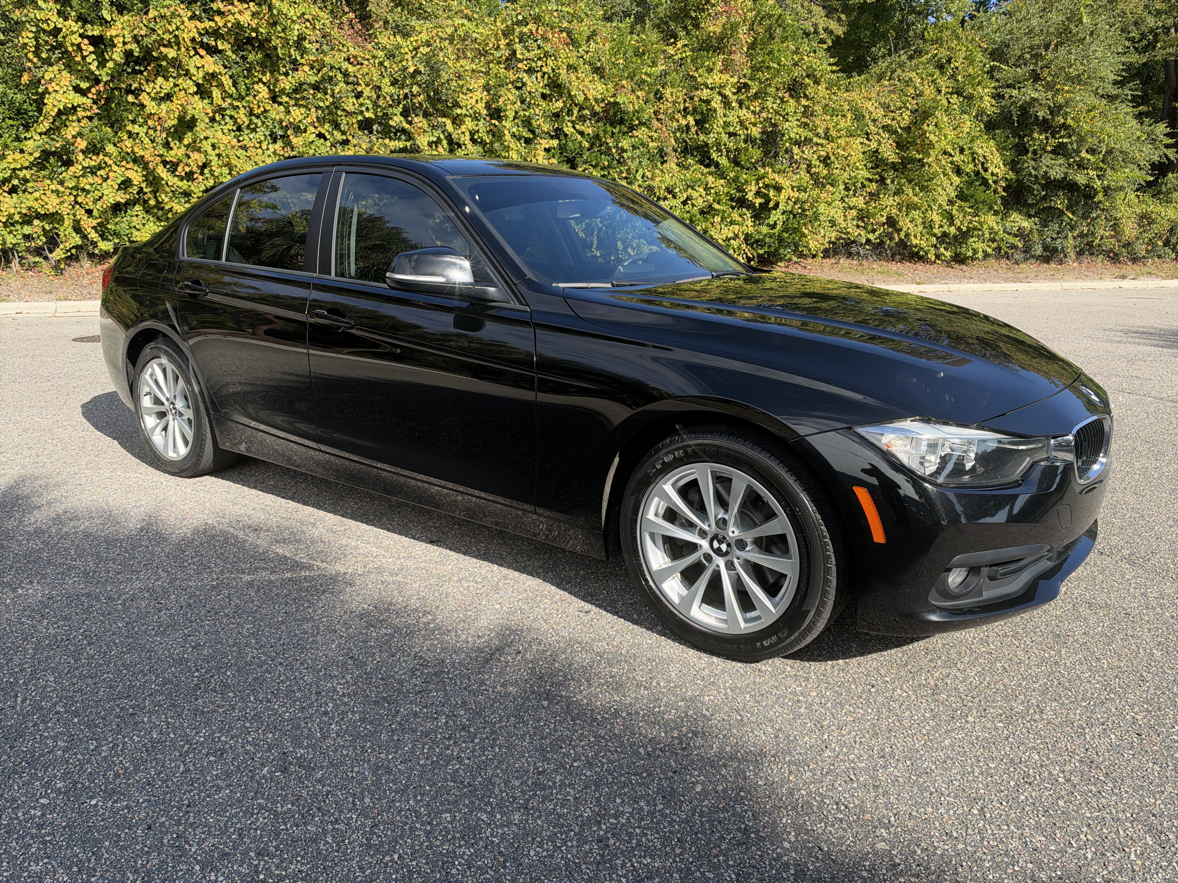 Used 2017 BMW 320i 320i Sedan