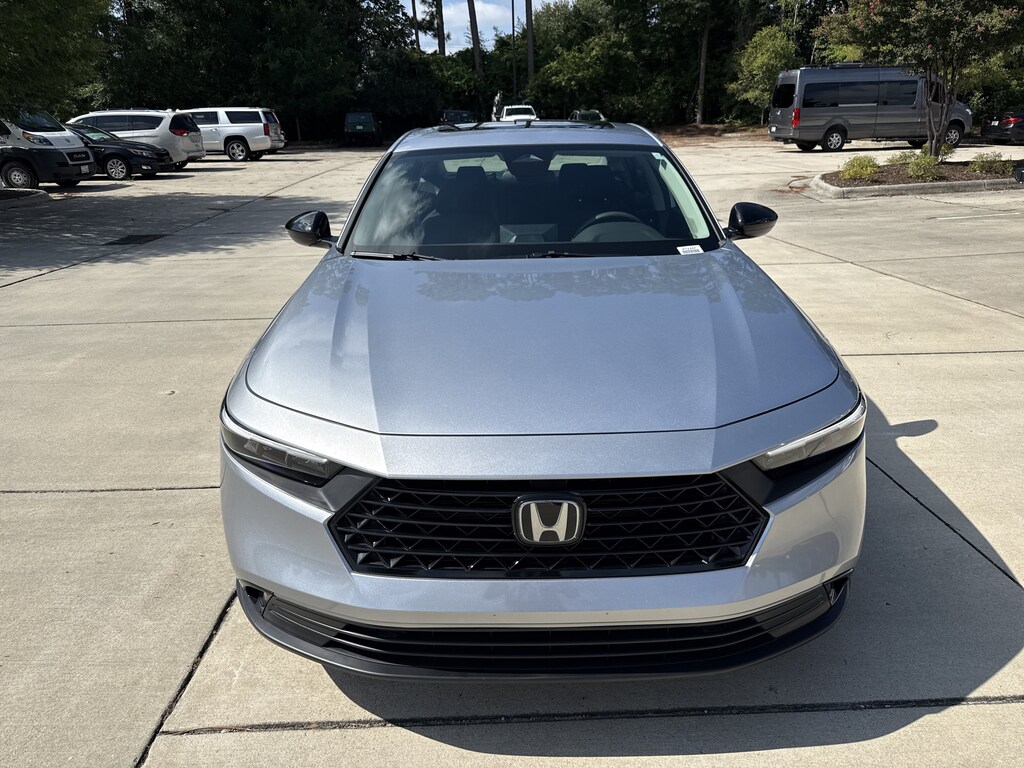 Used 2025 Honda Accord SE Sedan