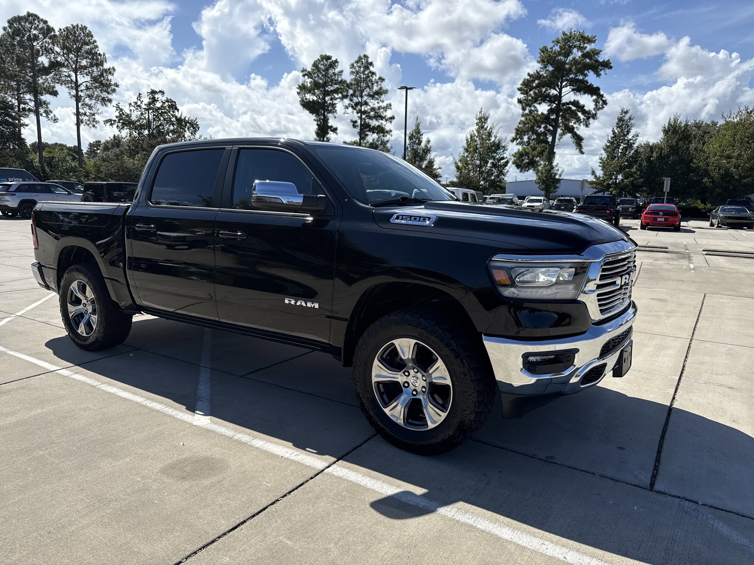 2023 Ram 1500 Laramie photo 2