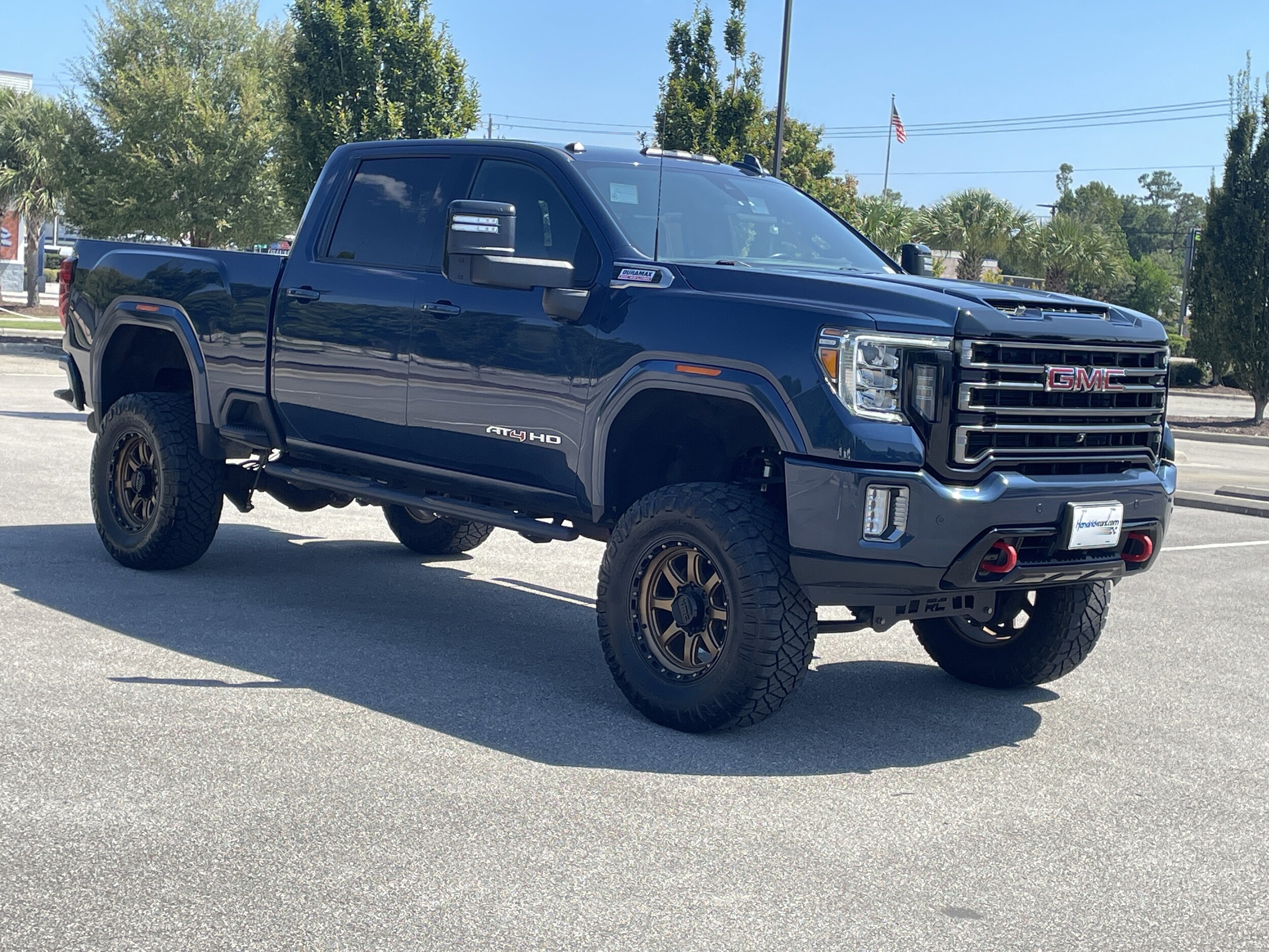2021 Gmc Sierra 2500 HD AT4 photo 2