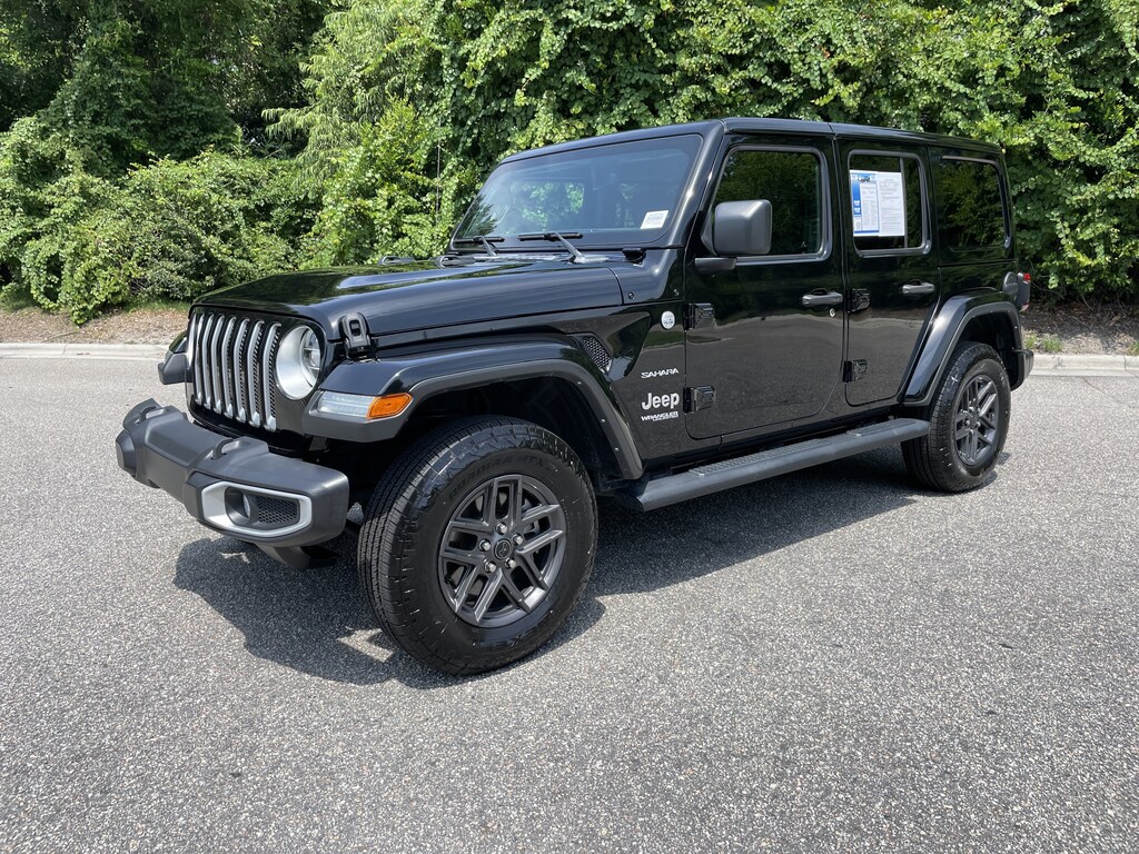 Used 2022 Jeep Wrangler Unlimited Sahara SUV