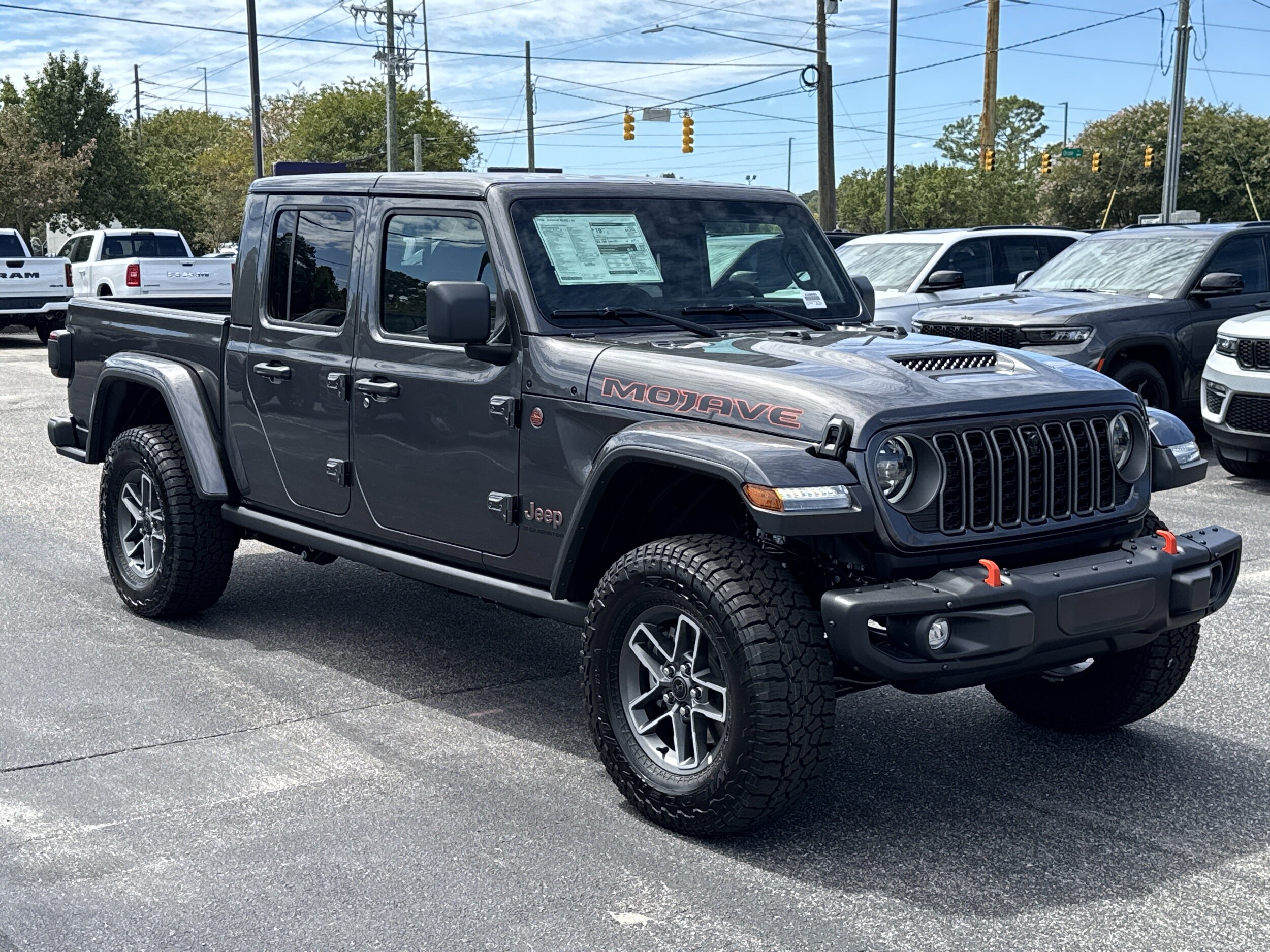 2025 Jeep Gladiator Mojave photo 2