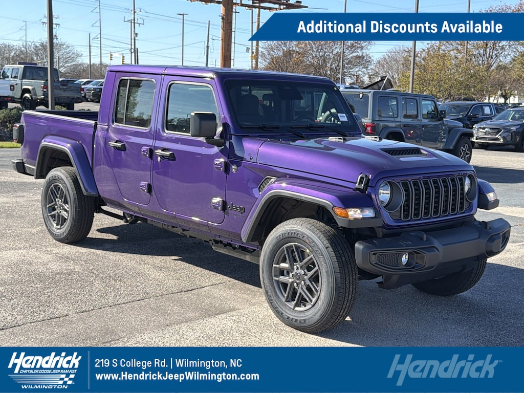 New 2026 Jeep Gladiator Sport S Pickup