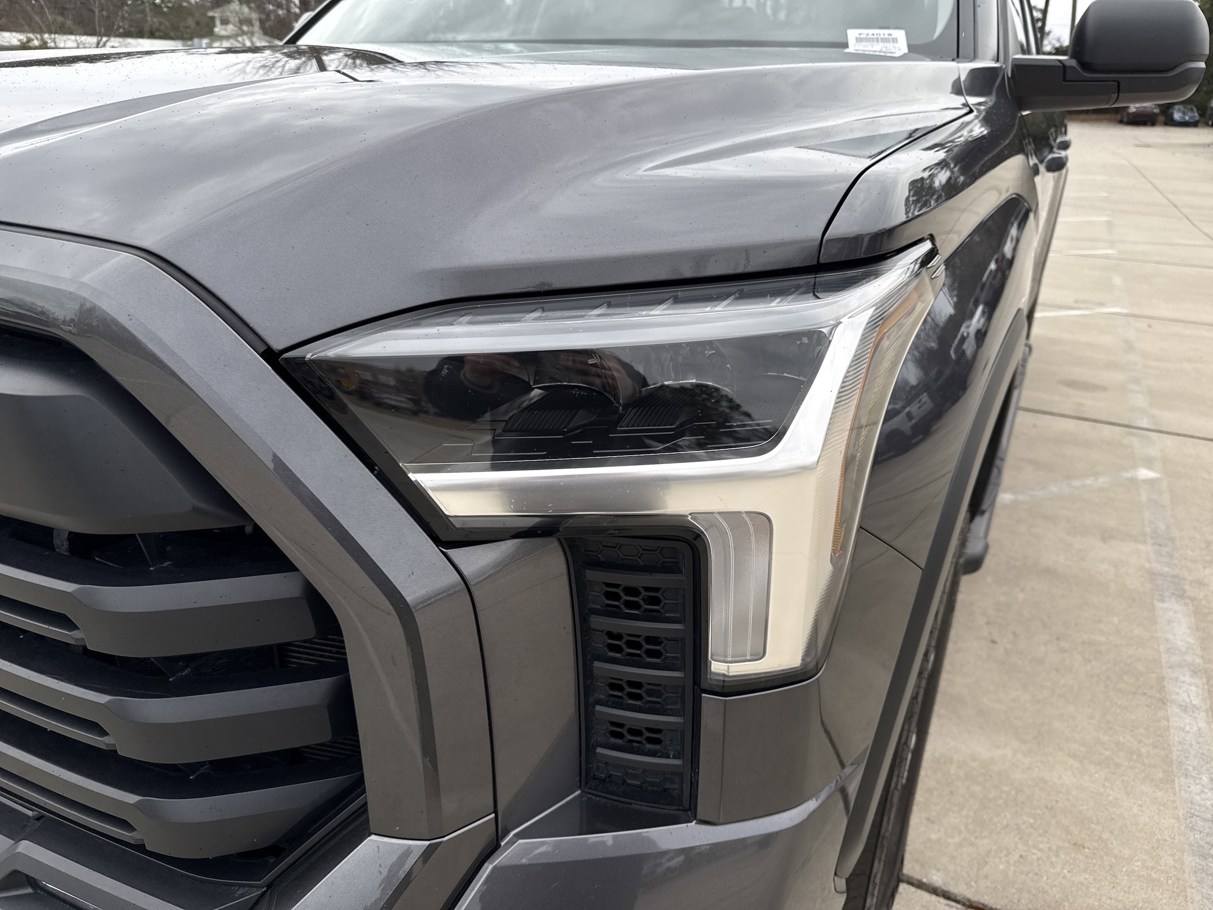 2024 Toyota Tundra SR5 photo 4