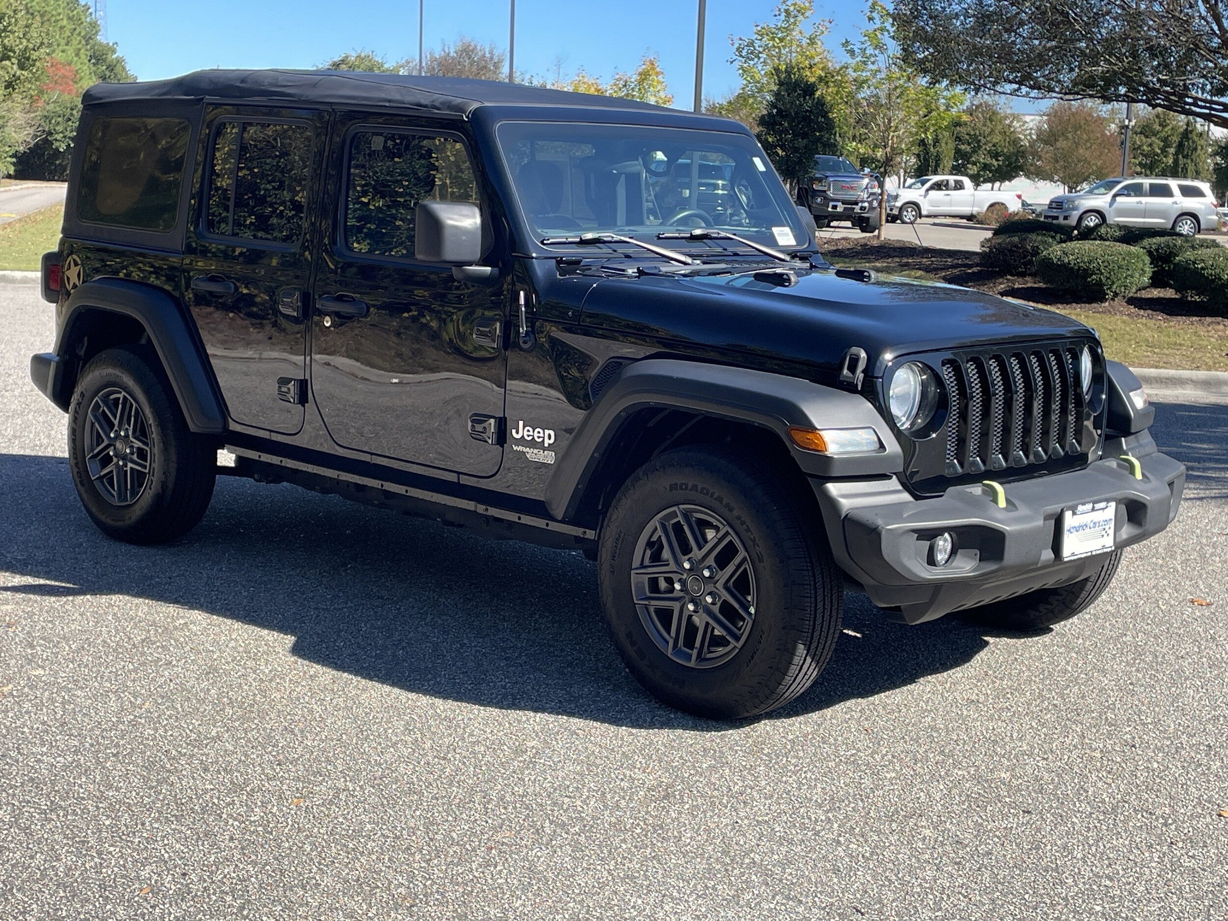 2018 Jeep Wrangler Unlimited Sport photo 2