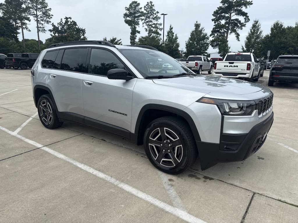 New 2026 Jeep Cherokee Laredo Sport Utility