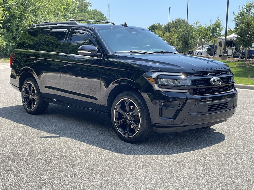 Used 2024 Ford Expedition Limited SUV