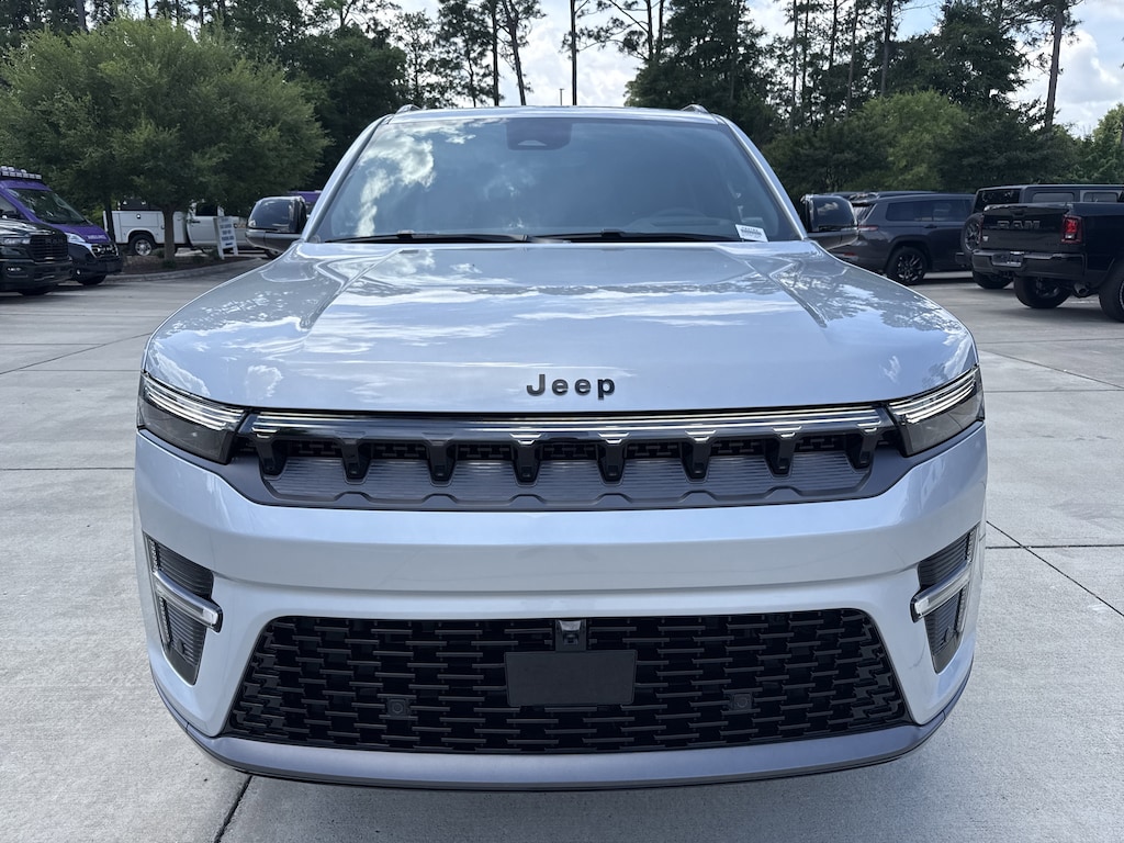 New 2026 Jeep Grand Wagoneer L Limited Reserve Sport Utility