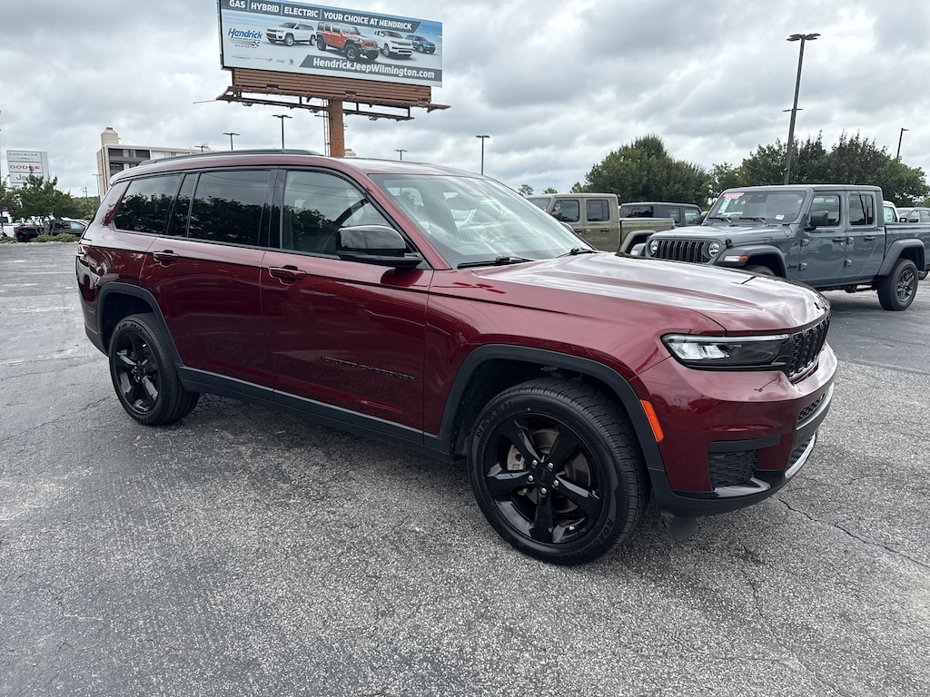 Used 2023 Jeep Grand Cherokee L Altitude SUV