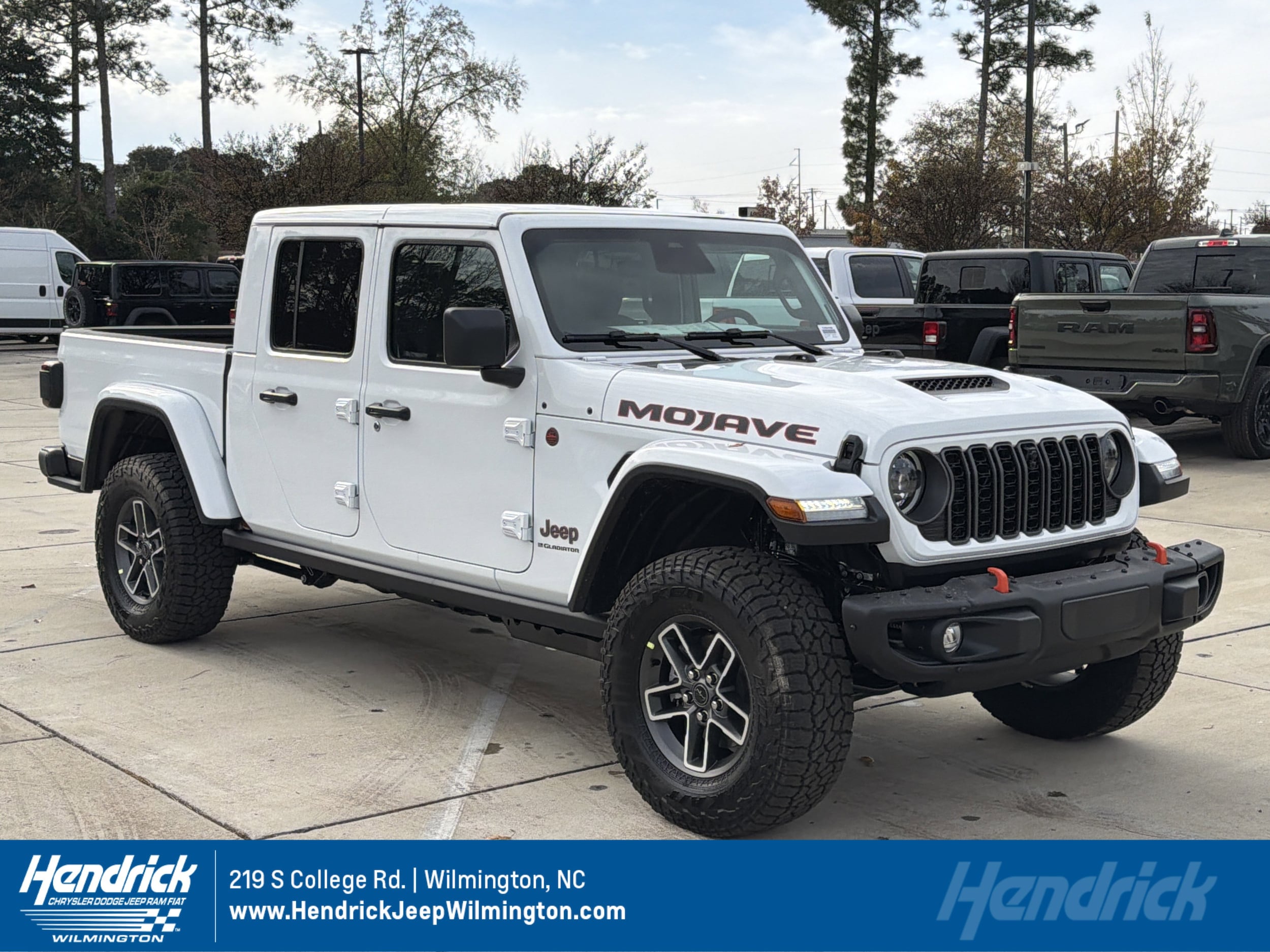2026 Jeep Gladiator Mojave X's photo