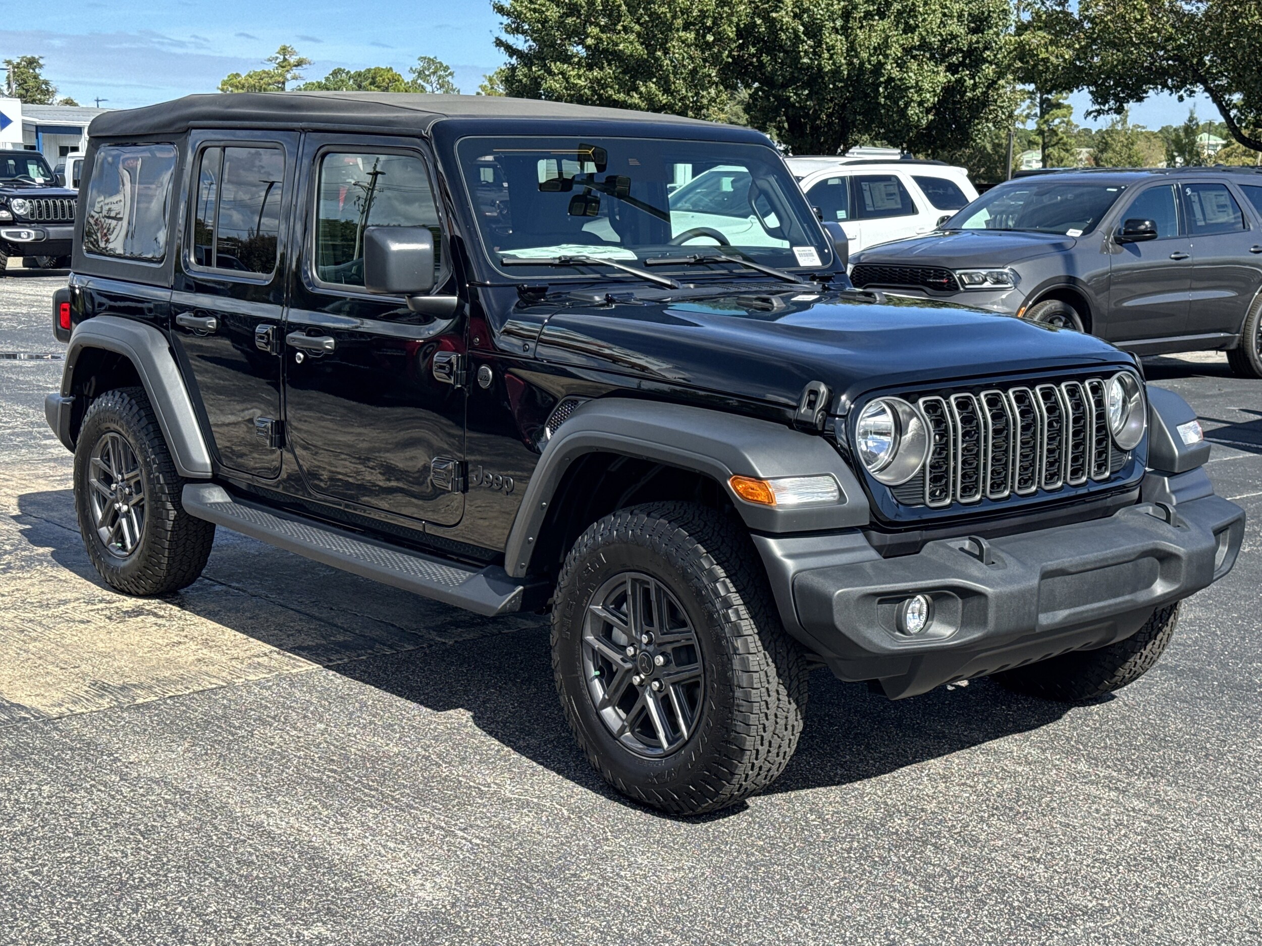 2025 Jeep Wrangler Sport S photo 2