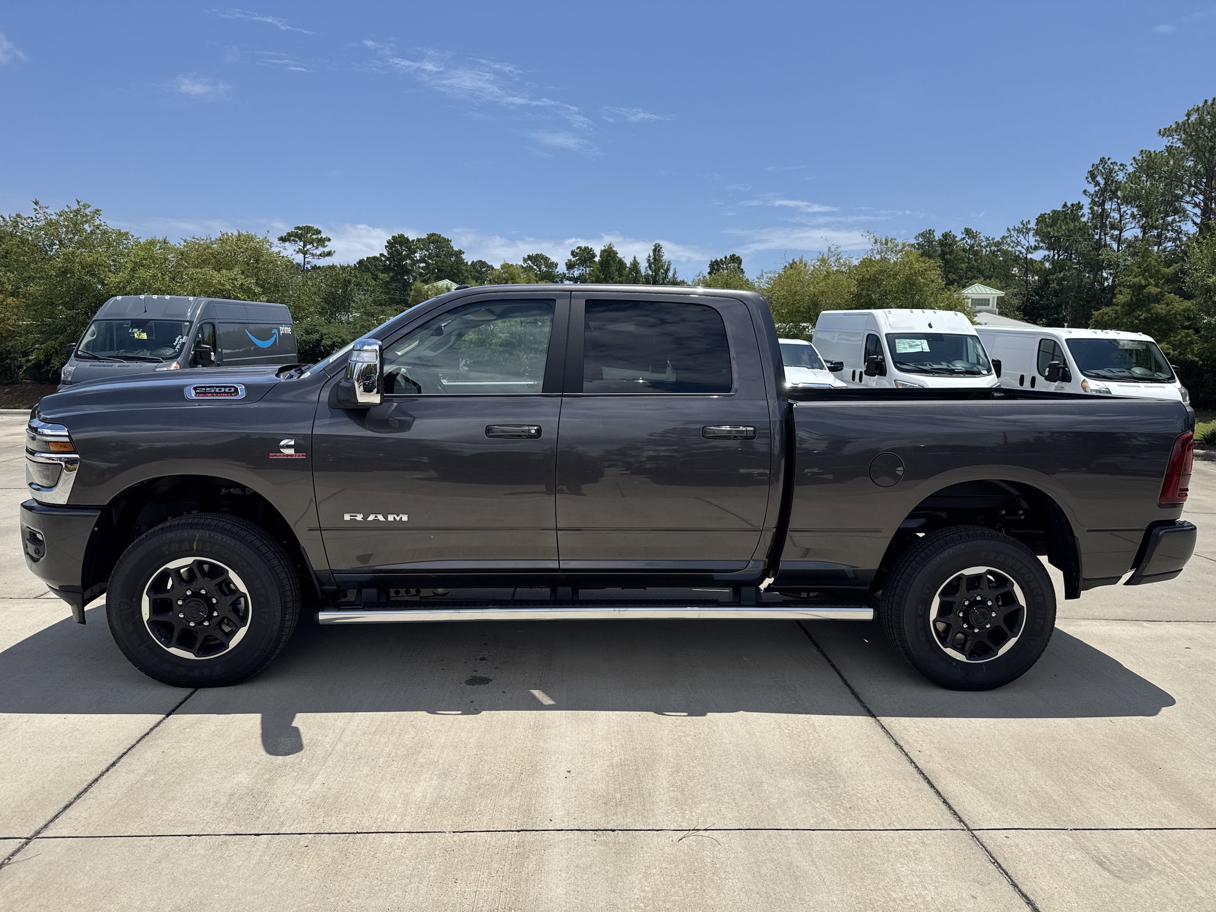 2025 Ram 2500 Laramie photo 4