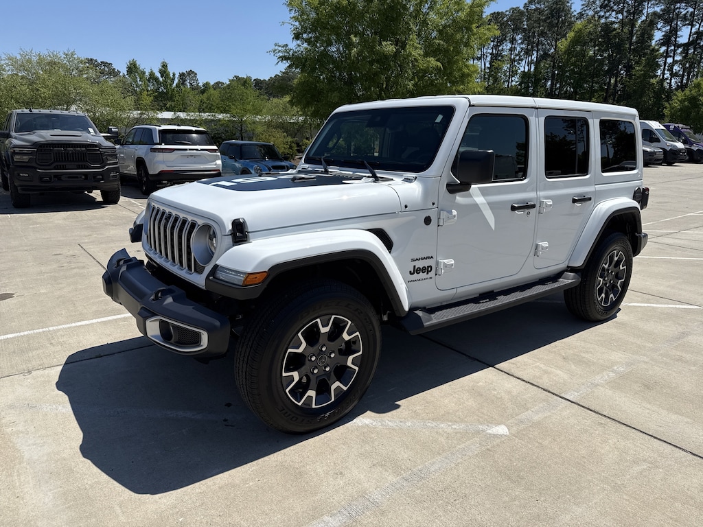 Used 2025 Jeep Wrangler Sahara SUV