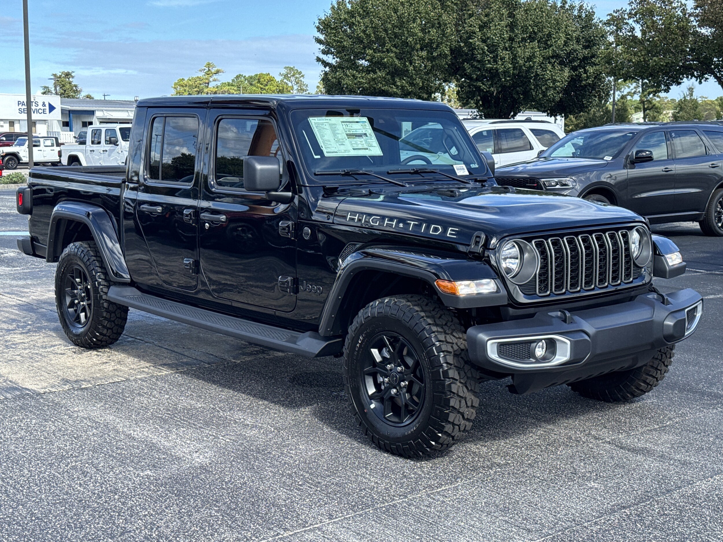 2025 Jeep Gladiator Sport photo 2