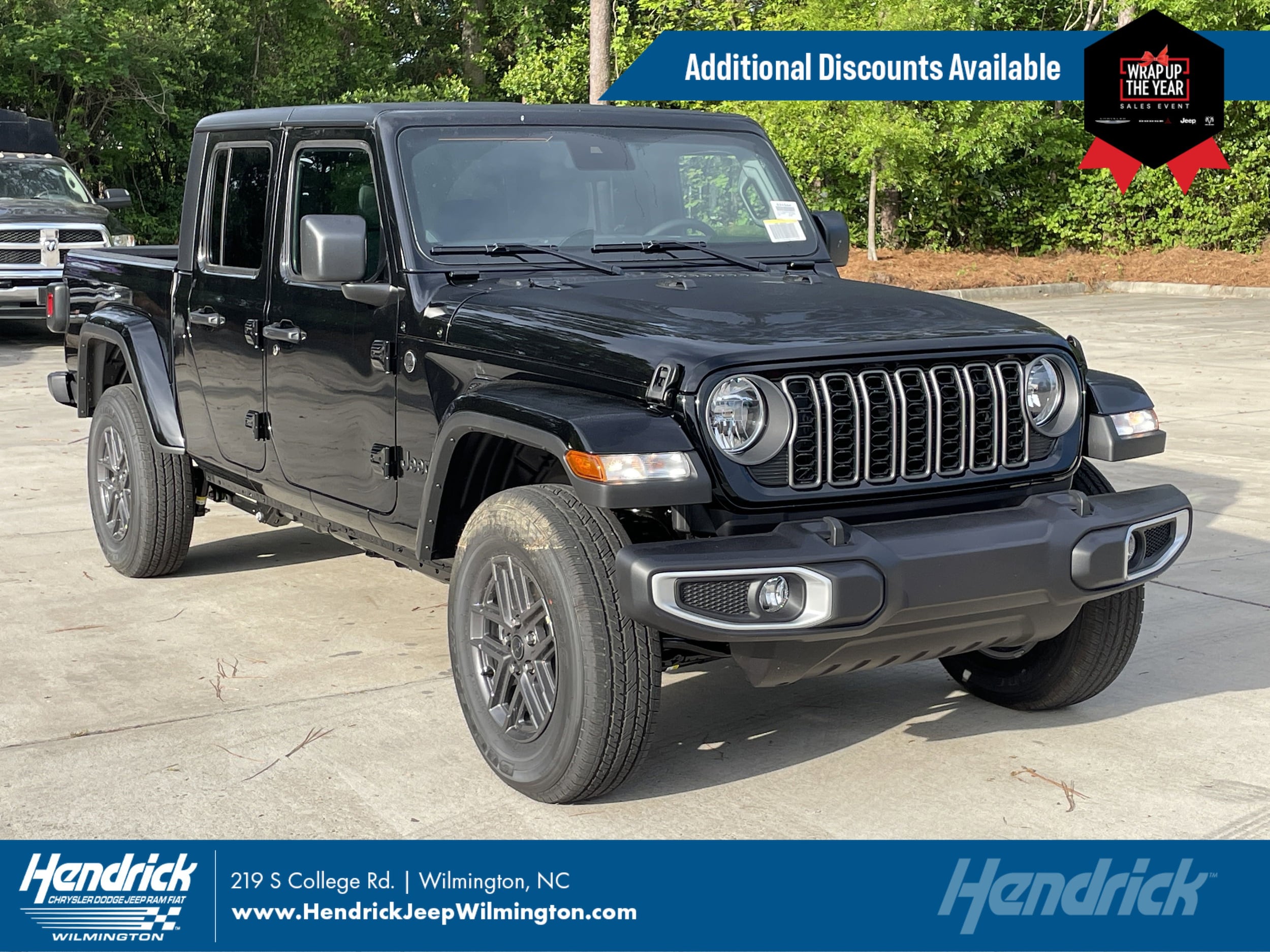 2025 Jeep Gladiator Sport S's photo