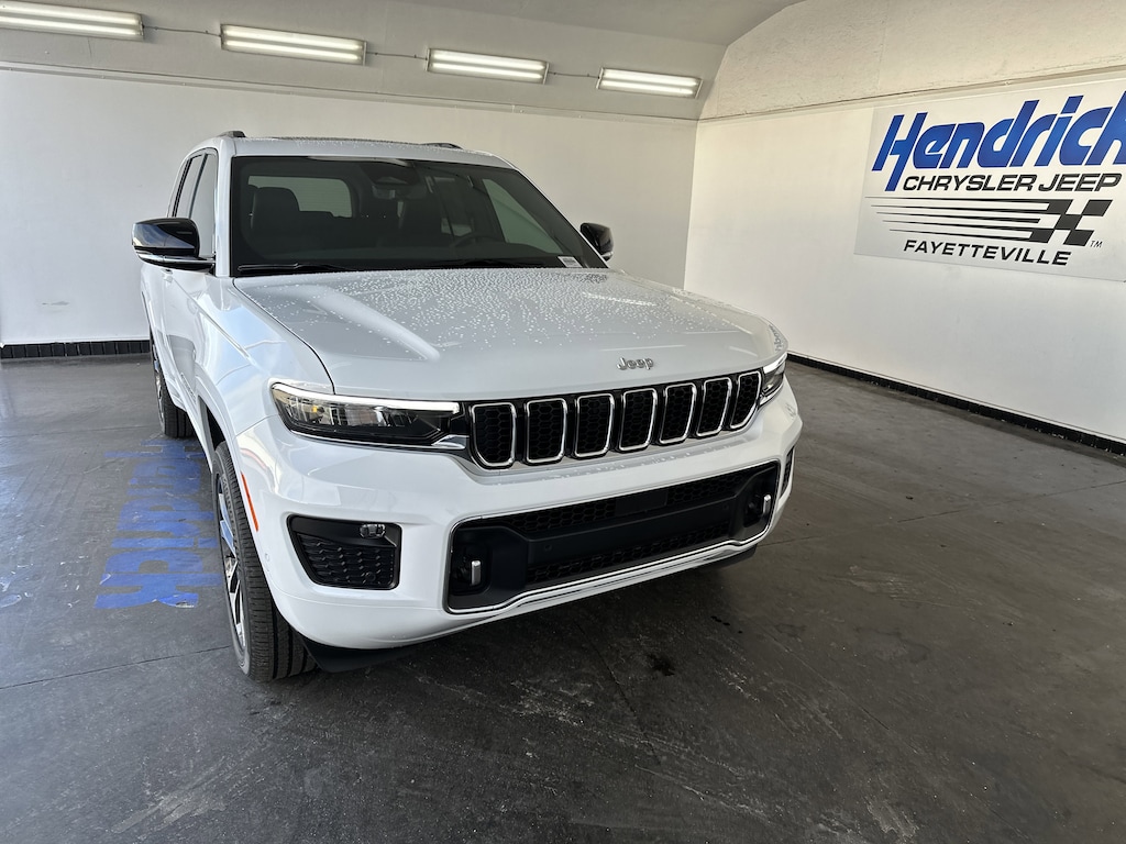 New 2025 Jeep Grand Cherokee Overland Sport Utility