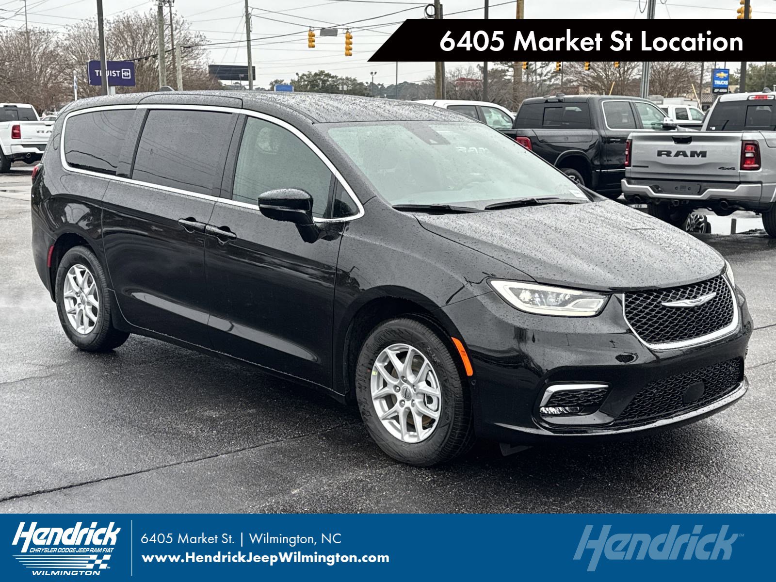 2025 Chrysler Pacifica Select