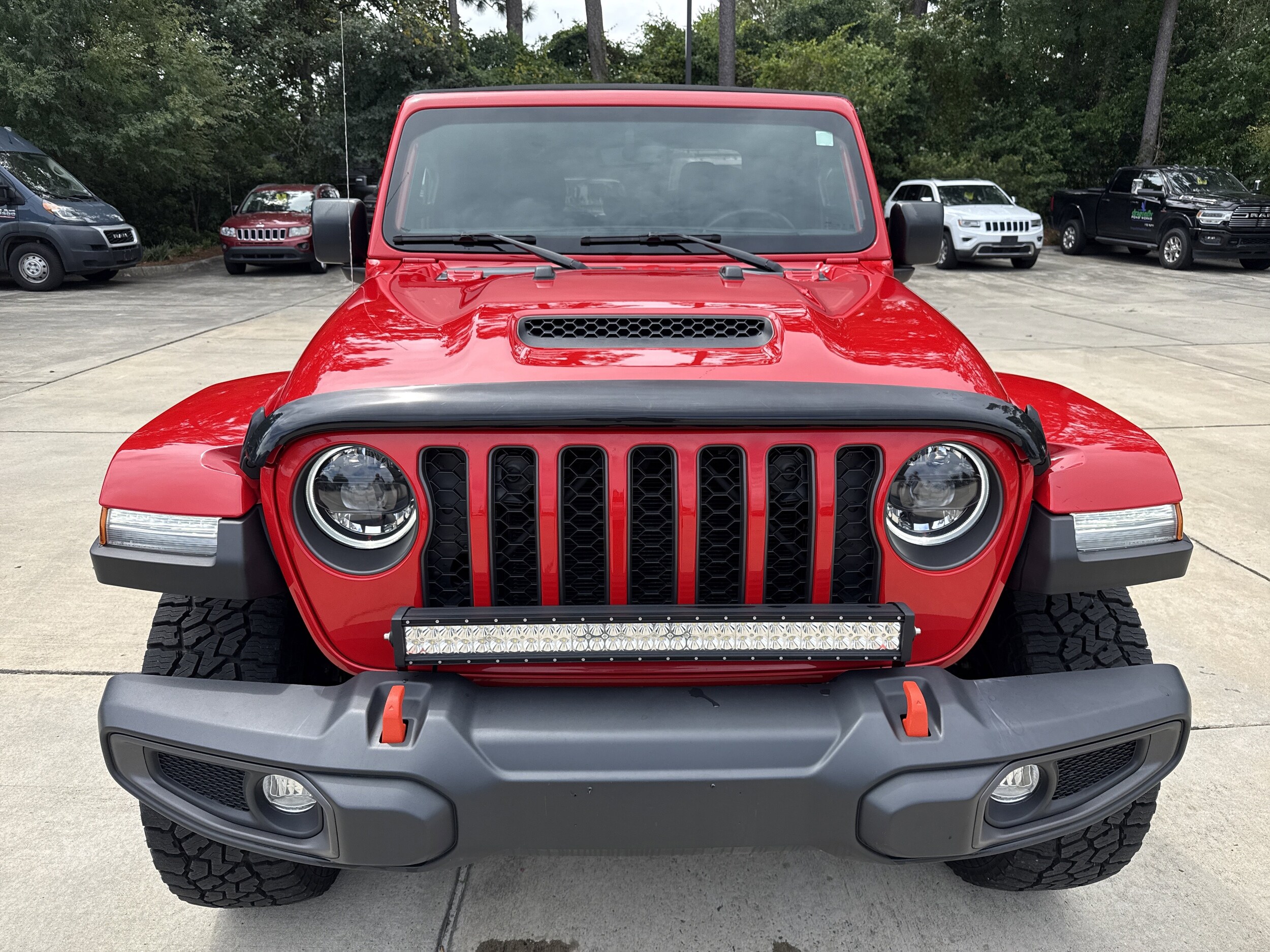 2023 Jeep Gladiator Mojave photo 3