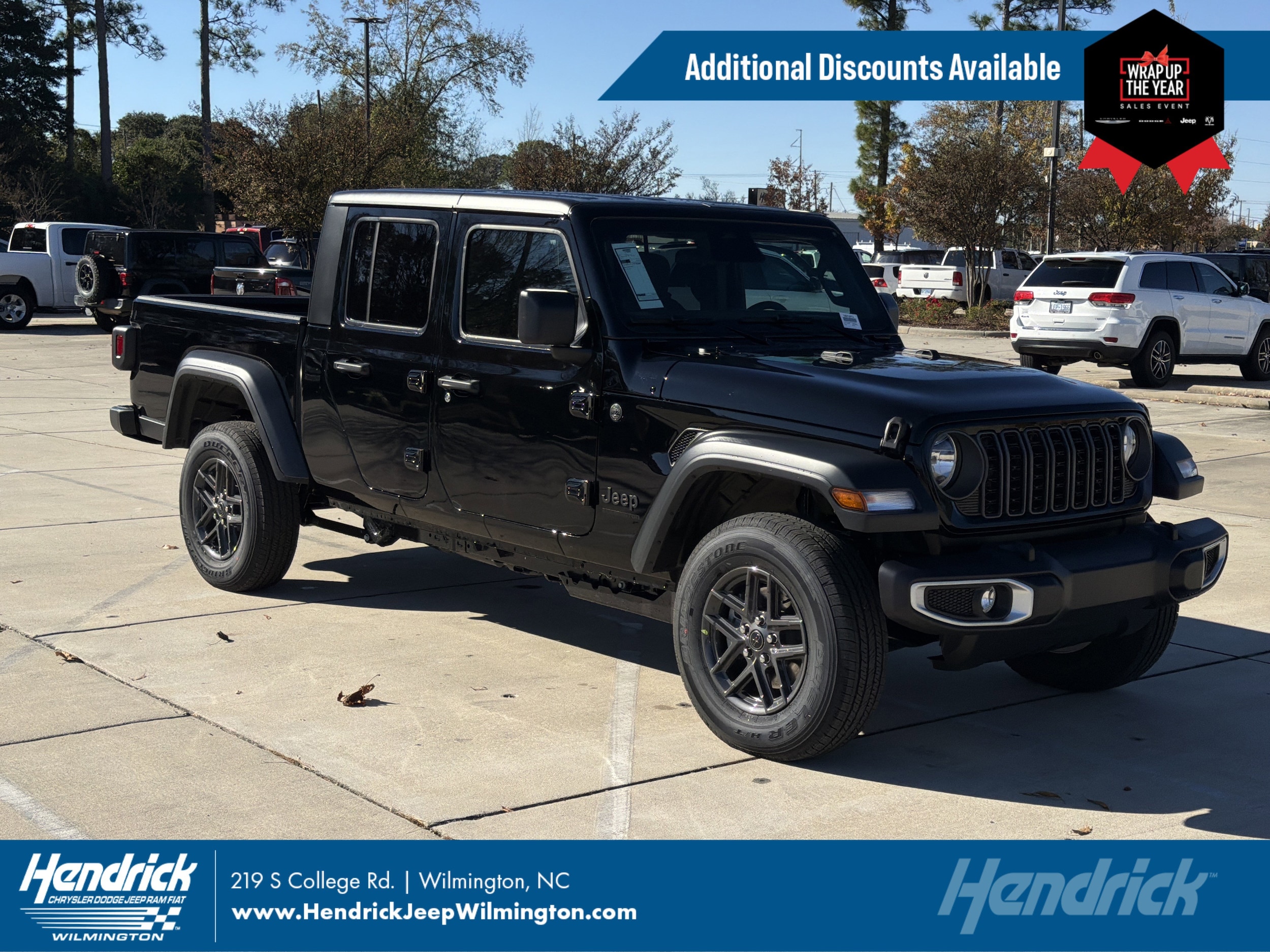 2026 Jeep Gladiator Sport S's photo