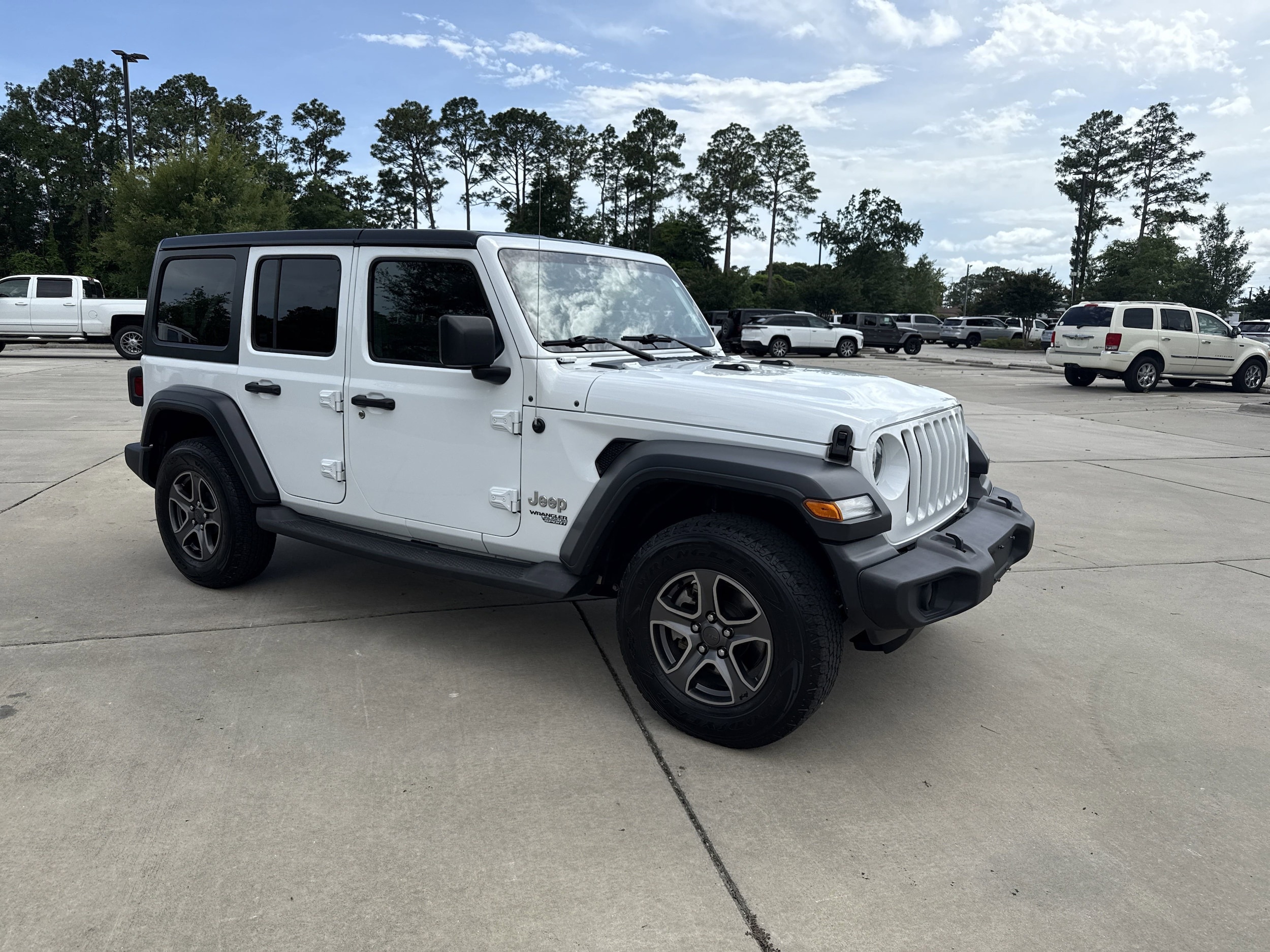 Used 2019 Jeep Wrangler Unlimited Sport S with VIN 1C4HJXDG8KW529258 for sale in Wilmington, NC