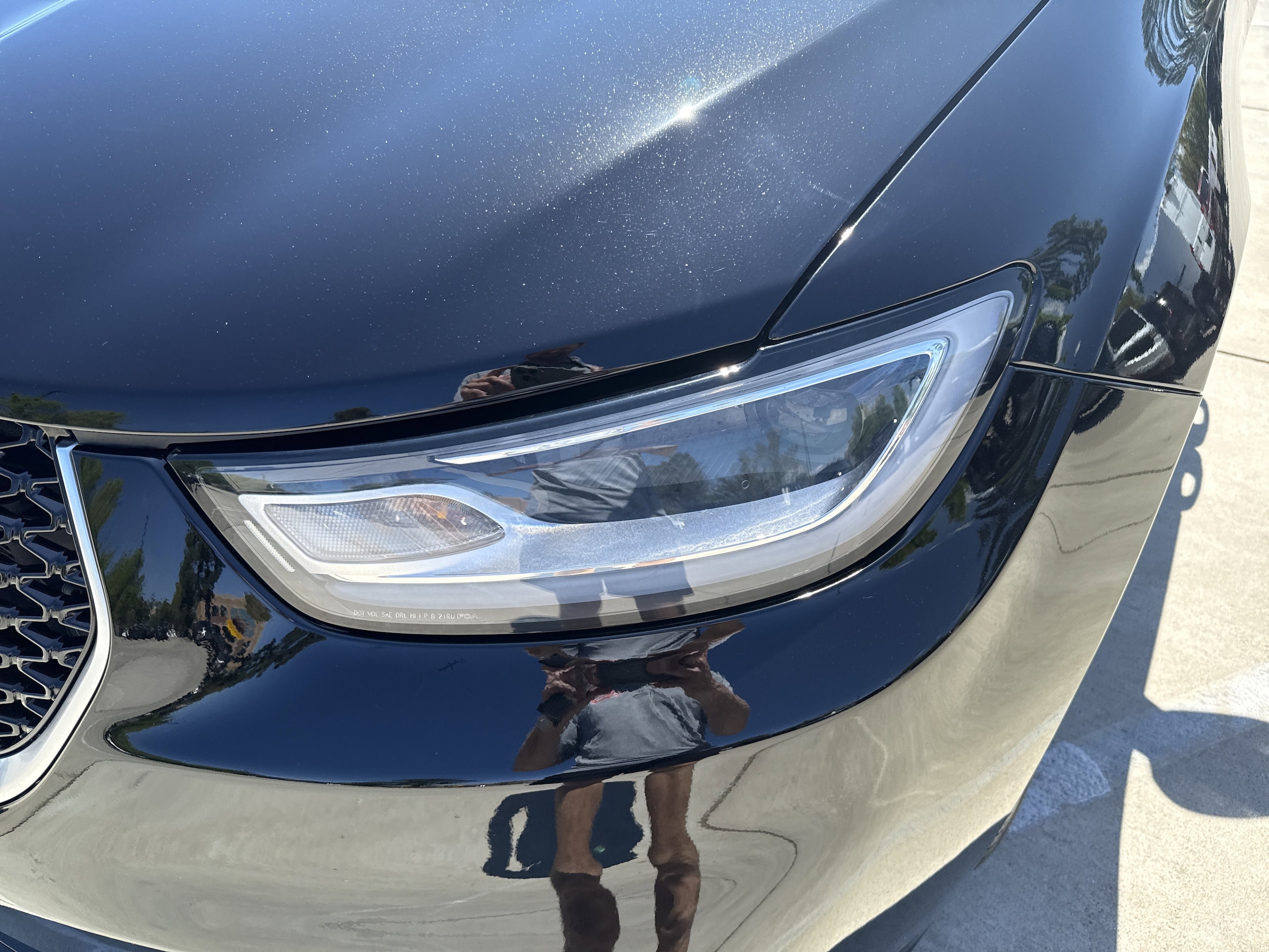 2024 Chrysler Pacifica Pinnacle photo 4